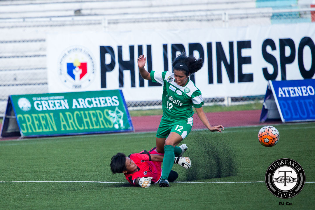 Sara-Castañeda-v-AJ-Javier Lady Maroon seniors leave lasting, historical legacy Football News UAAP UP - philippine sports news
