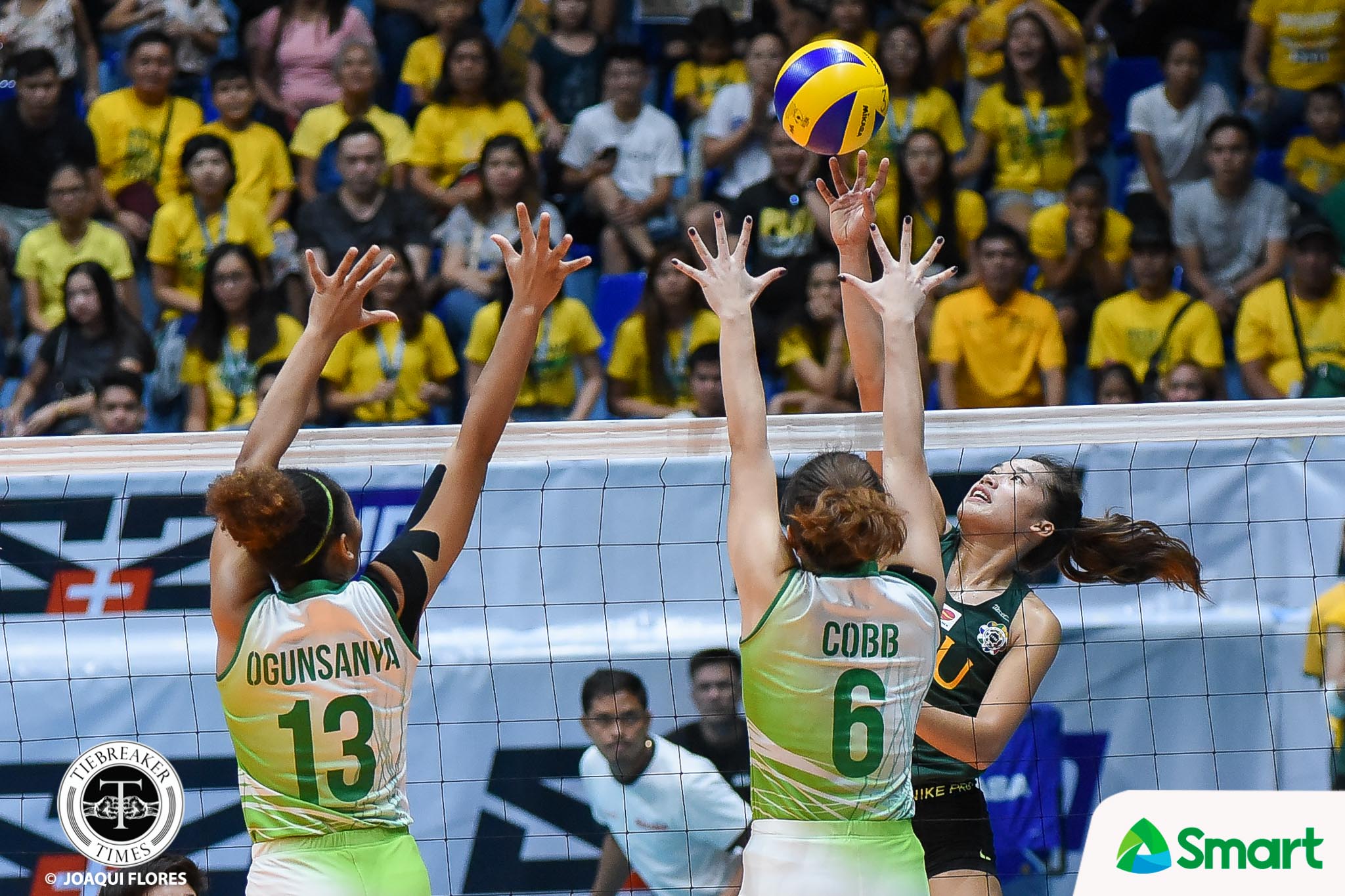 UAAP-80-Volleyball-DLSU-vs.-FEU-Pons-7127 Lack of experience cost Lady Tamaraws against Lady Spikers FEU News UAAP Volleyball - philippine sports news
