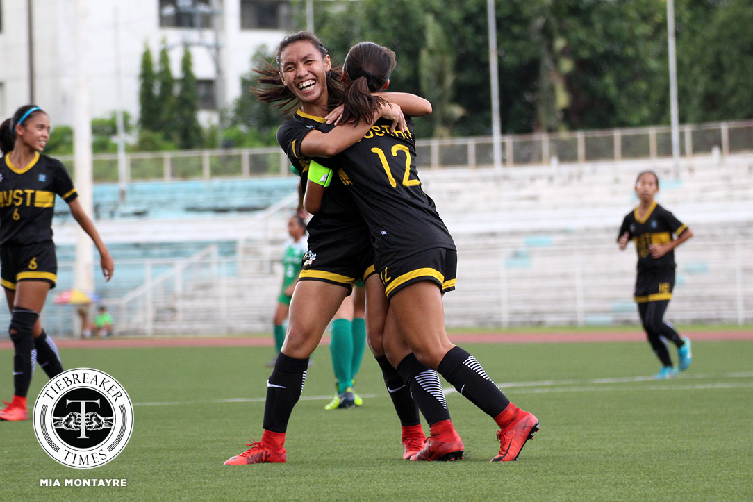 UAAP 80 WFB R2 – UST def DLSU – Cadag celebrates