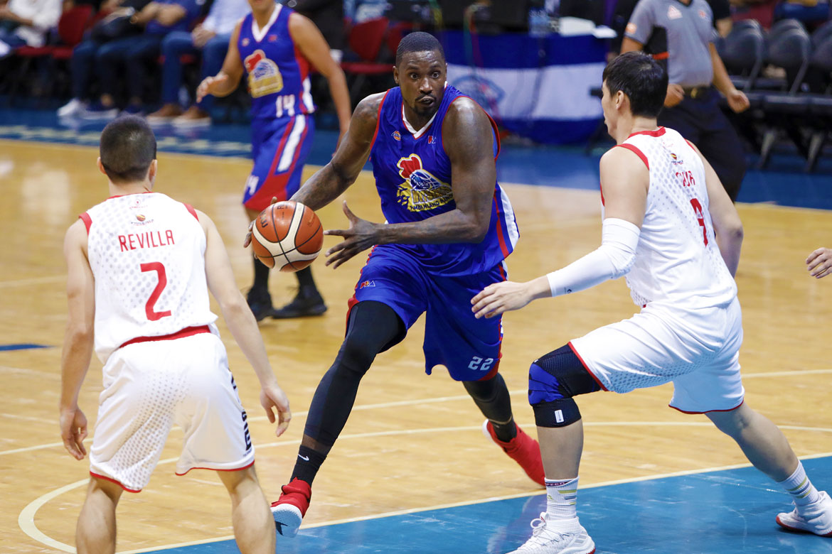 2018-PBA-Commissioners-Cup—Phoenix-def-Magnolia—vernon-macklin