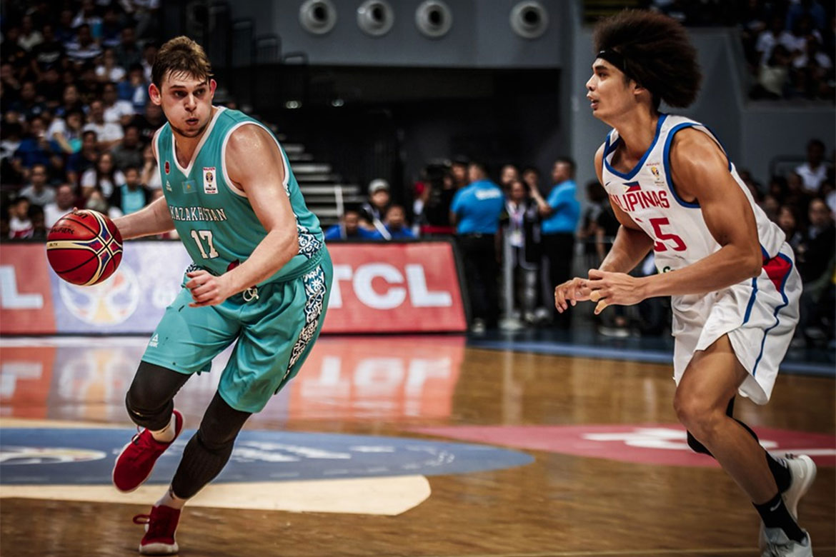 2019-fiba-wcq-kazakhstan-def-gilas-zhigulin Alexandr Zhigulin finally gets one on Philippines 2019 FIBA World Cup Qualifiers Basketball News - philippine sports news