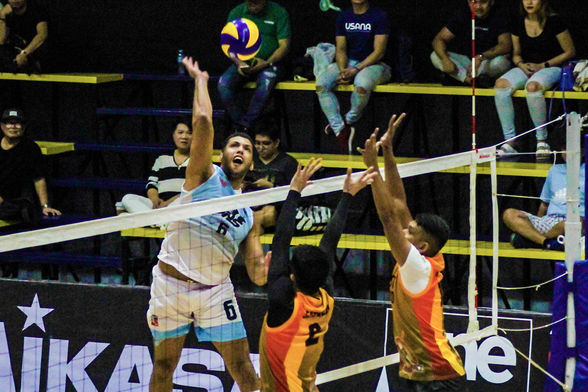 2019-spikers-turf-vns-def-coast-guard-jeremy-merat-2 Short-handed Rebisco sweeps Animo; Sta. Elena, VNS pick up back-to-back wins CSB DLSU News NU Spikers' Turf Volleyball - philippine sports news