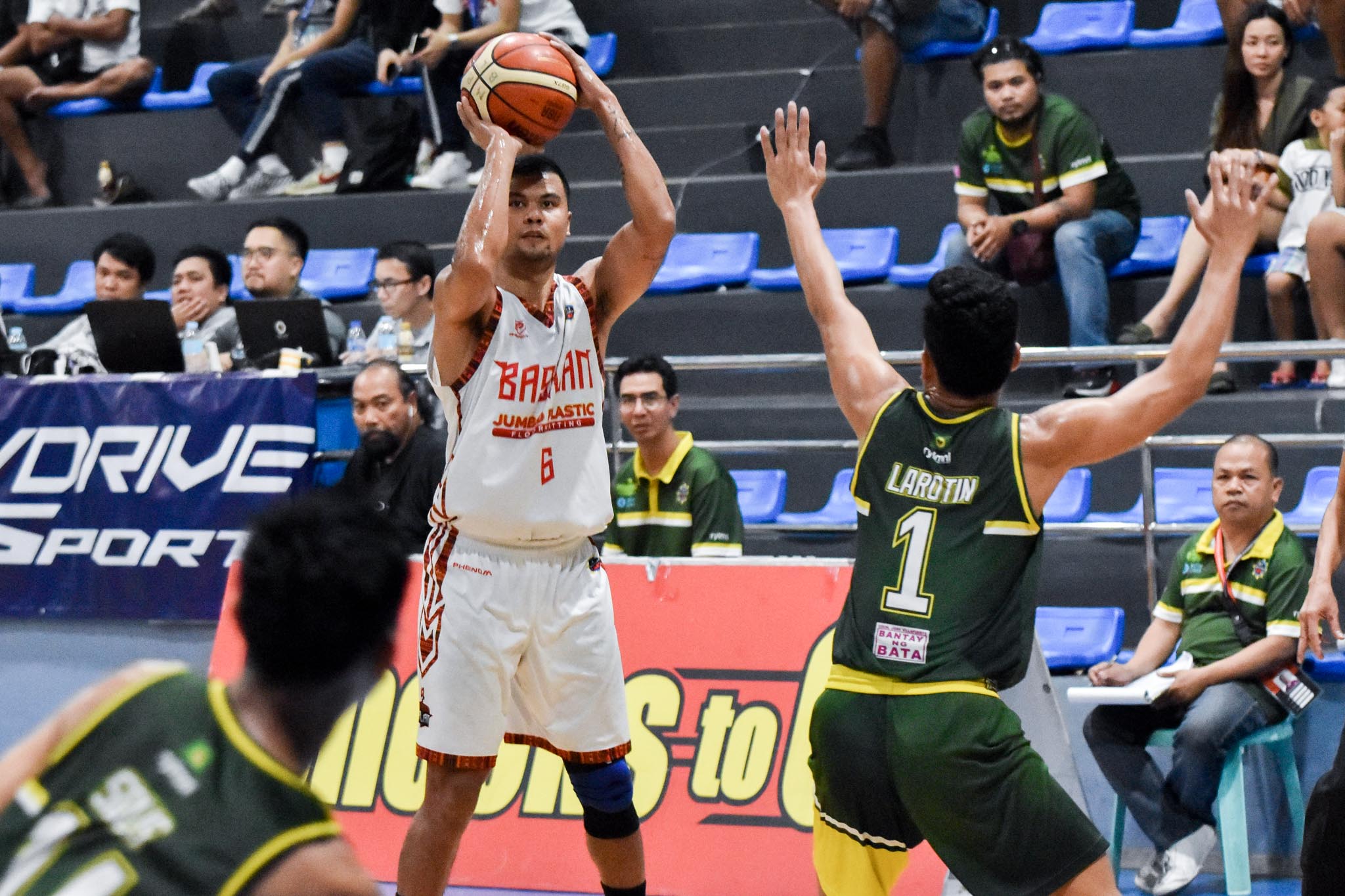 MPBL-2019-2020-Basilan-vs.-Parañaque-1ST-PHOTO-GABRIEL-DAGANGON-BASILAN Aric Del Rosario never left Perpetual Altas behind Basketball NCAA News UPHSD - philippine sports news