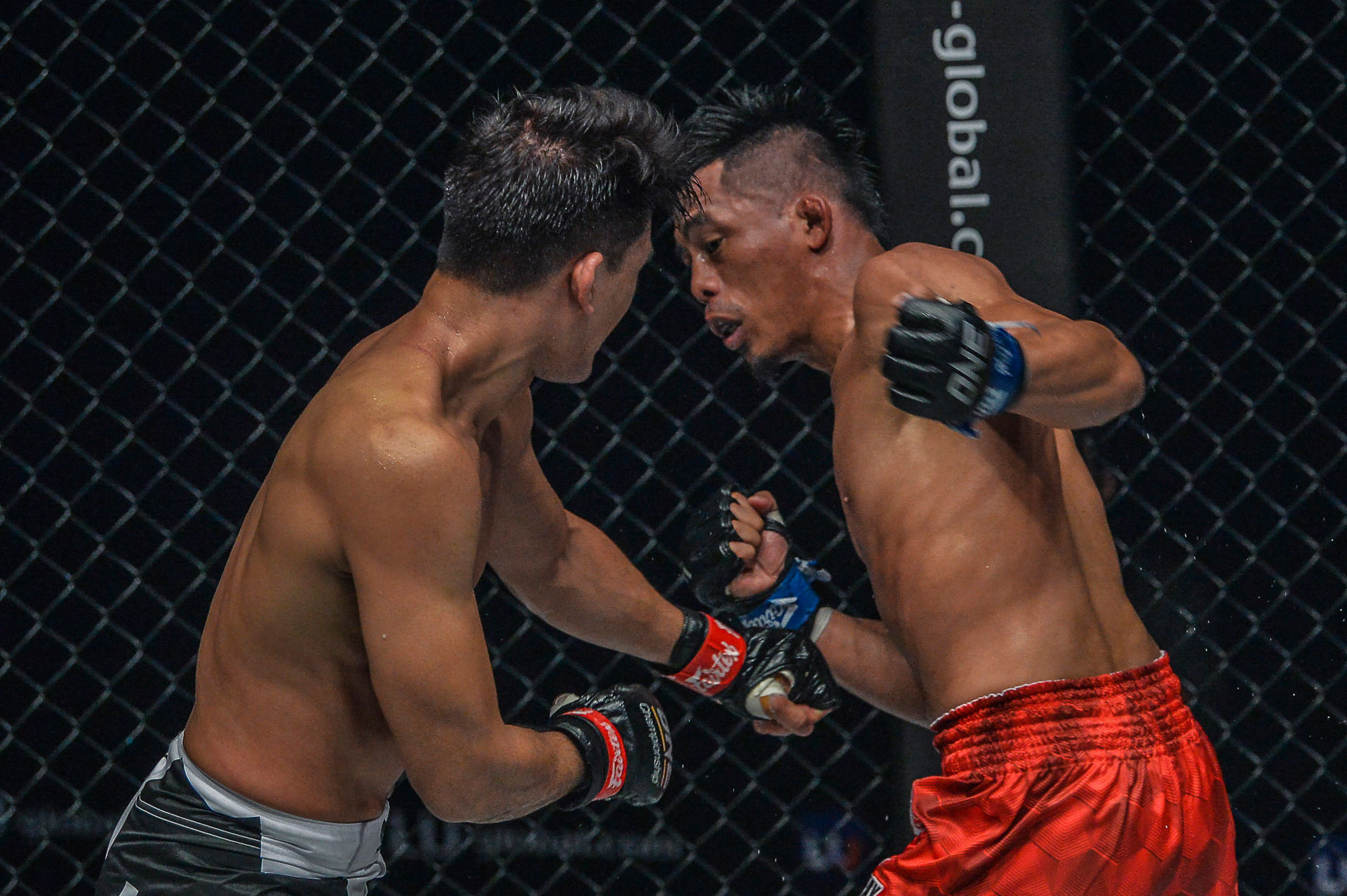 ONE-King-of-the-Jungle-Honorio-Banario-def-Shannon-Wiratchai Zamboanga proves contender status, Banario returns to win column in ONE: King of the Jungle Mixed Martial Arts News ONE Championship - philippine sports news