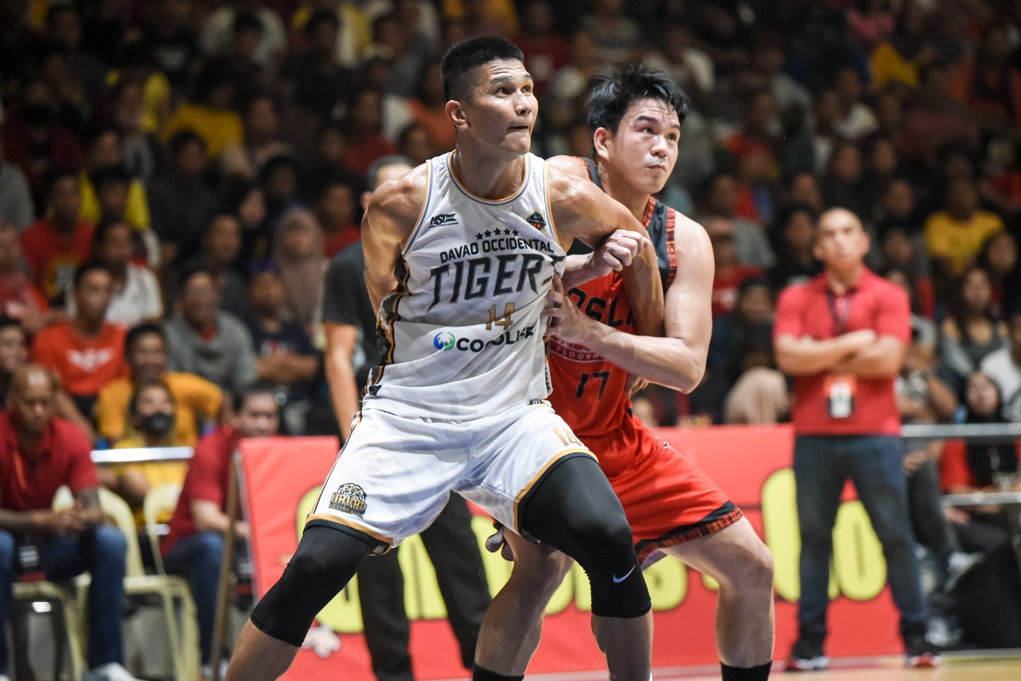 2019-Chooks-MPBL-Basilan-vs-Davao-Albo Bonbon Custodio lives up to being a veteran for Davao Occidental Basketball MPBL News - philippine sports news