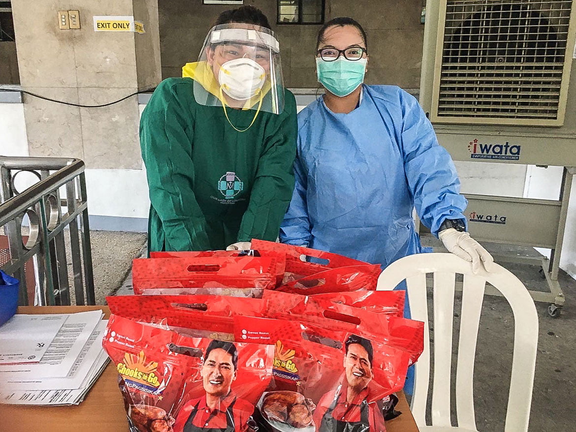Chooks-to-Go-sends-food-to-medical-personnel Chooks-to-Go sends meals to military men, UPLB dormers amid community quarantine Chooks-to-Go Pilipinas 3x3 News - philippine sports news