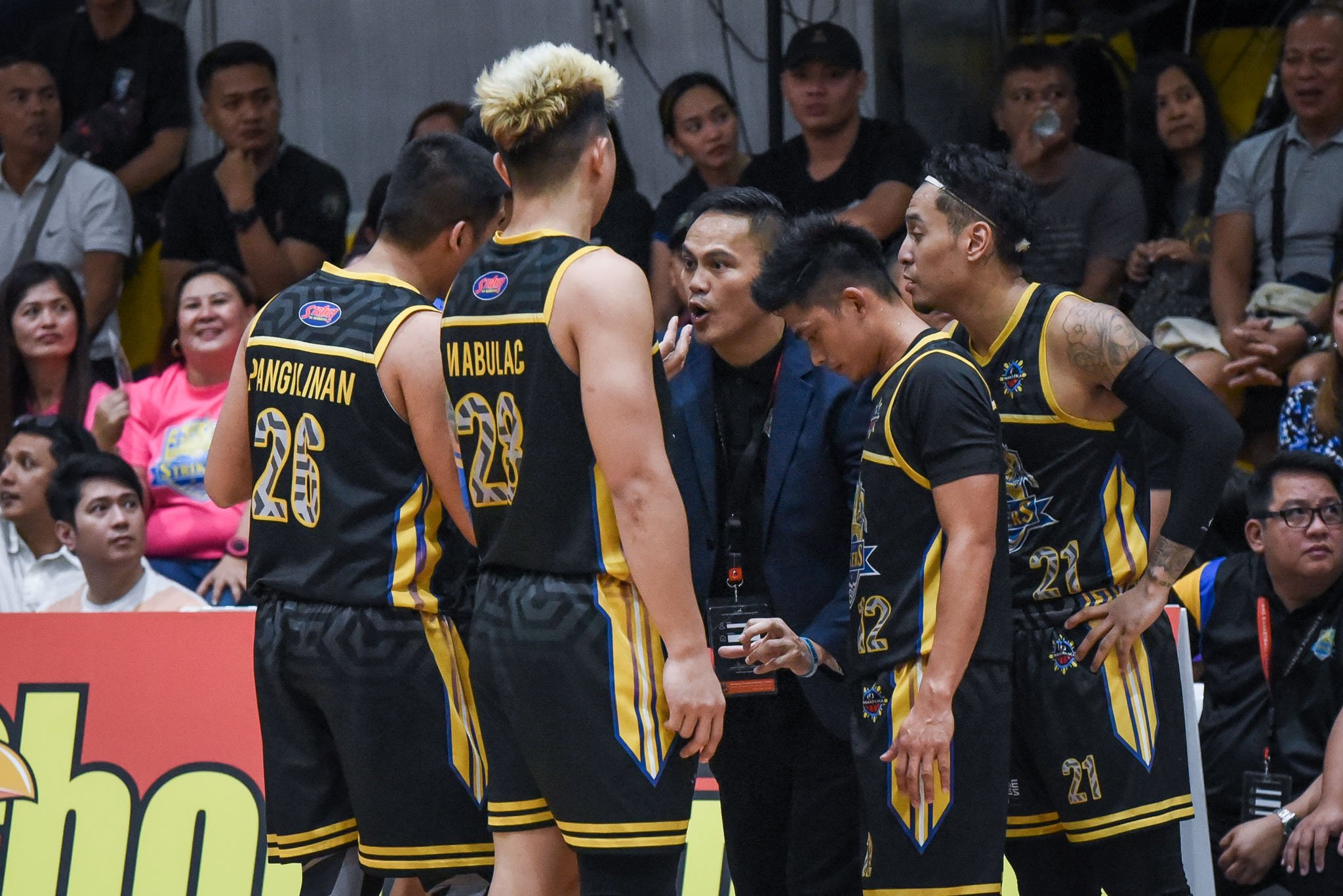 MPBL-2019-2020-Basilan-vs.-Bacoor-1ST-PHOTO-BACOOR Mark Montuano embraces pressure of filling Gab Banal's production Basketball MPBL News - philippine sports news