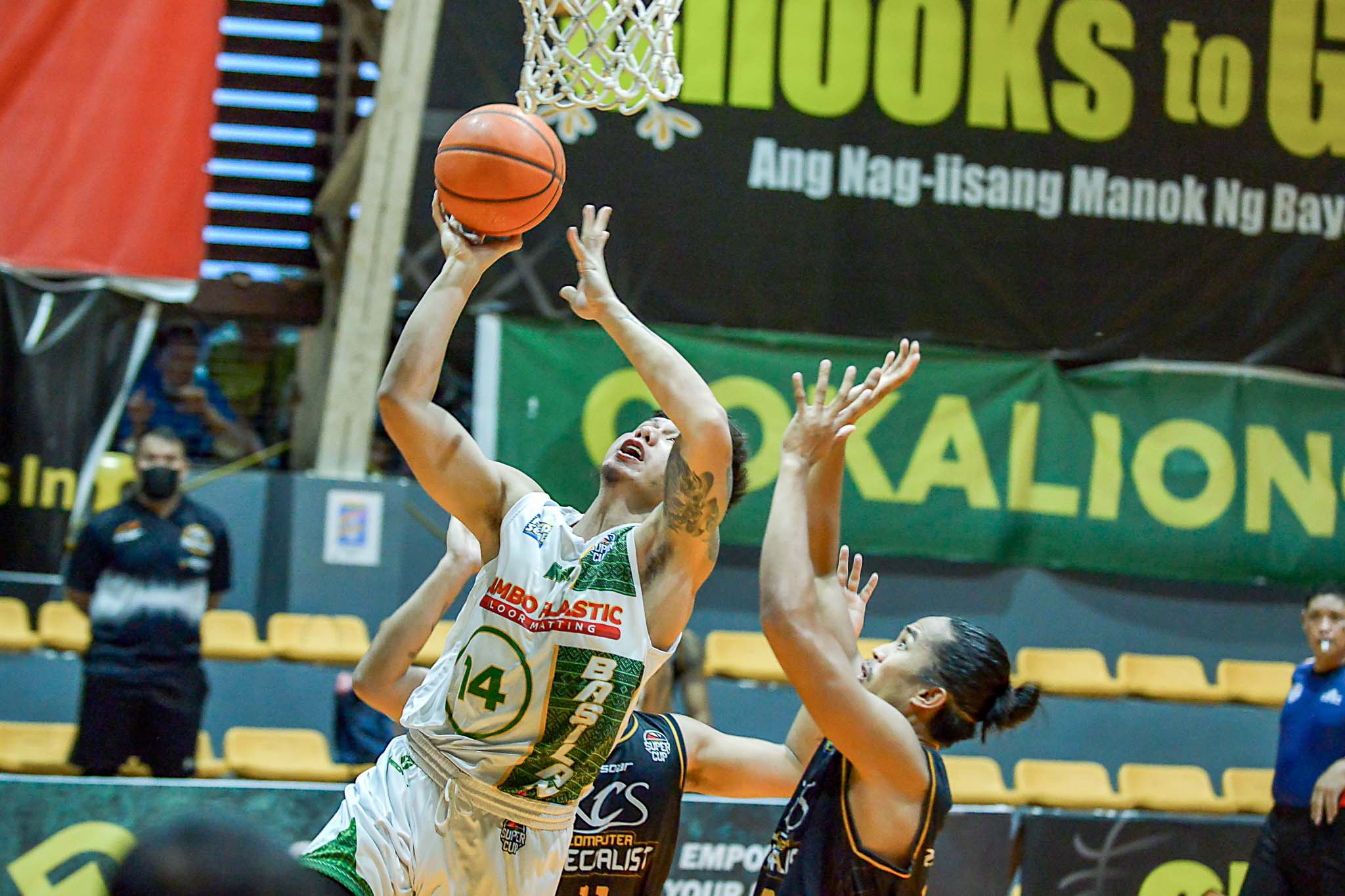 2021-Chooks-VisMin-Southern-Finals-G3-Mandaue-vs-Basilan-Michael-Mabulac Mabulac fulfills promise to wife after copping VisMin Finals MVP plum Basketball News VisMin Super Cup  - philippine sports news