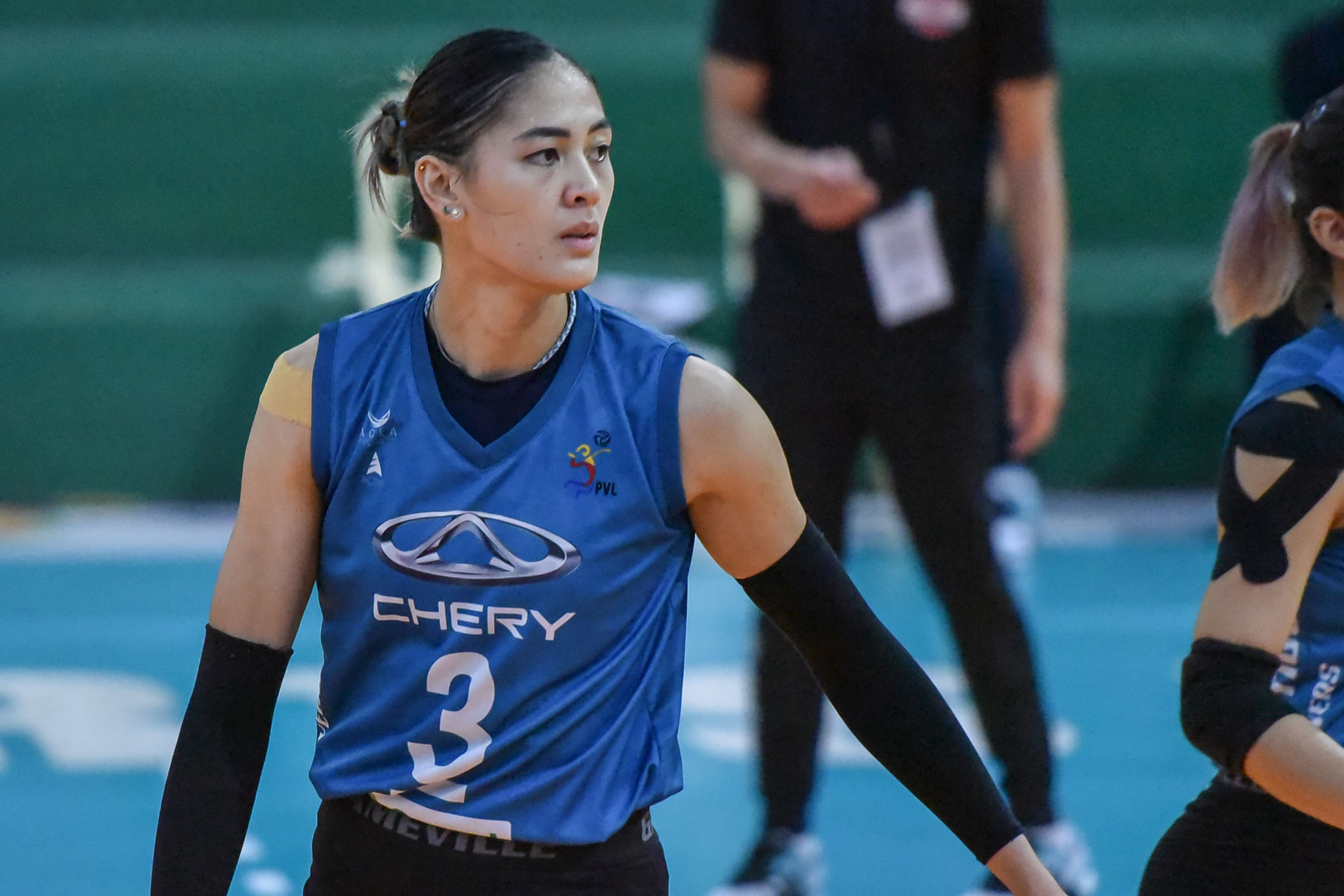 2021-PVL-Open-Chery-Tiggo-vs.-Creamline-Finals-G1-Jaja-Santiago-5119 Santiago, Velez lament Chery Tiggo's lack of reception in PVL Game One loss News PVL Volleyball - philippine sports news
