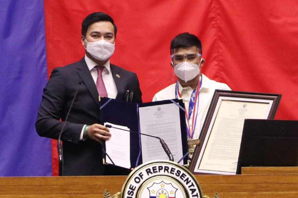 Tokyo-2020-Congress-Lord-Velasco-x-Carlo-Paalam Congress gives Medal of Excellence to Hidilyn Diaz 2020 Tokyo Olympics Boxing News Weightlifting - philippine sports news