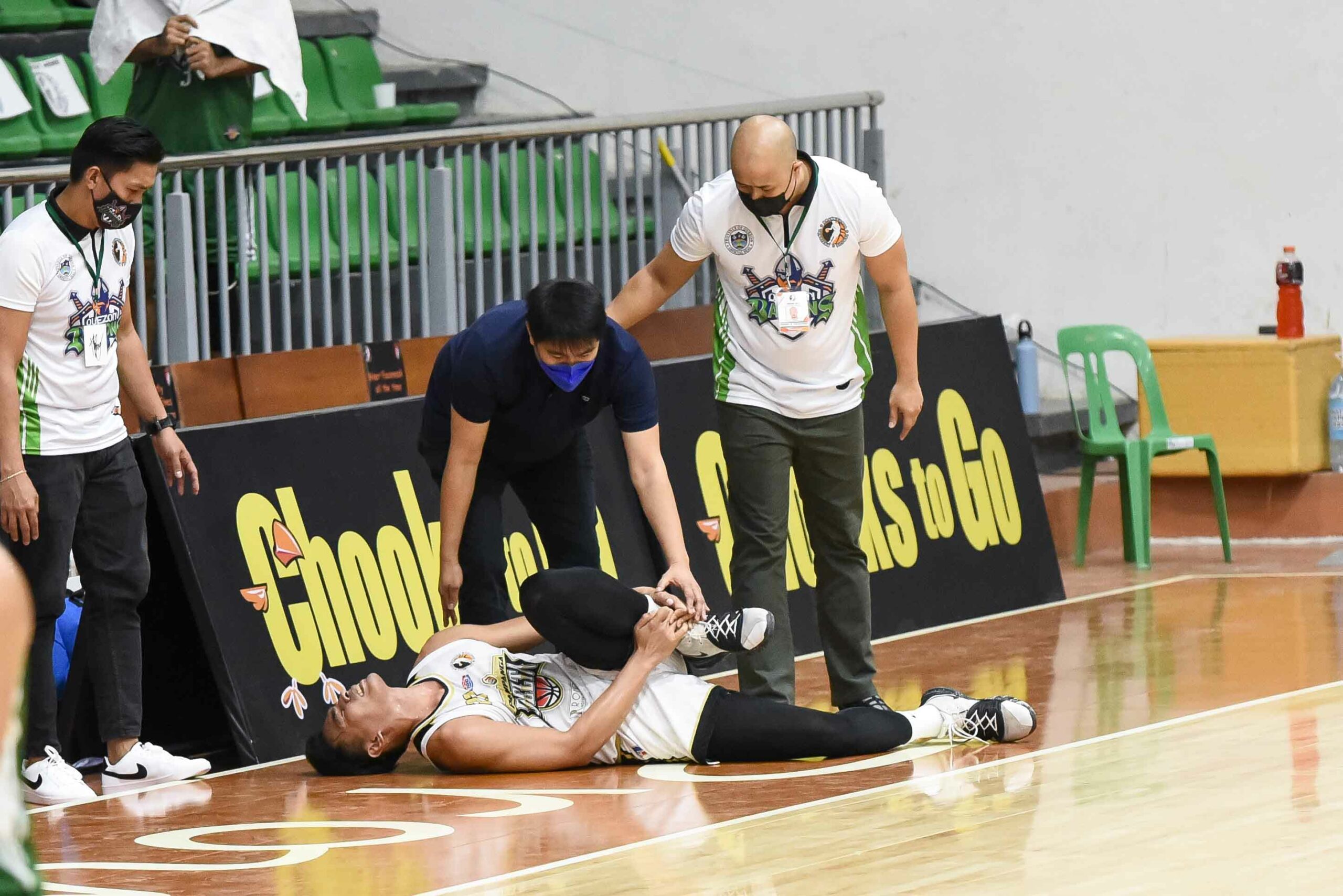 2021-Chooks-NBL-Pampanga-vs-Quezon-Levi-Hernandez-Pampanga-scaled Pampanga show full force, wallop Quezon via 50-point rout in NBL Basketball NBL News - philippine sports news