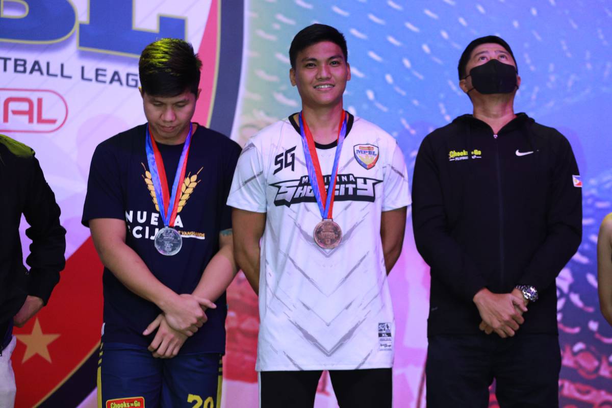 2021-Chooks-MPBL-MVP-Ato-Ular Michael Mabulac earns second MVP, hailed as MPBL top player Basketball MPBL News - philippine sports news