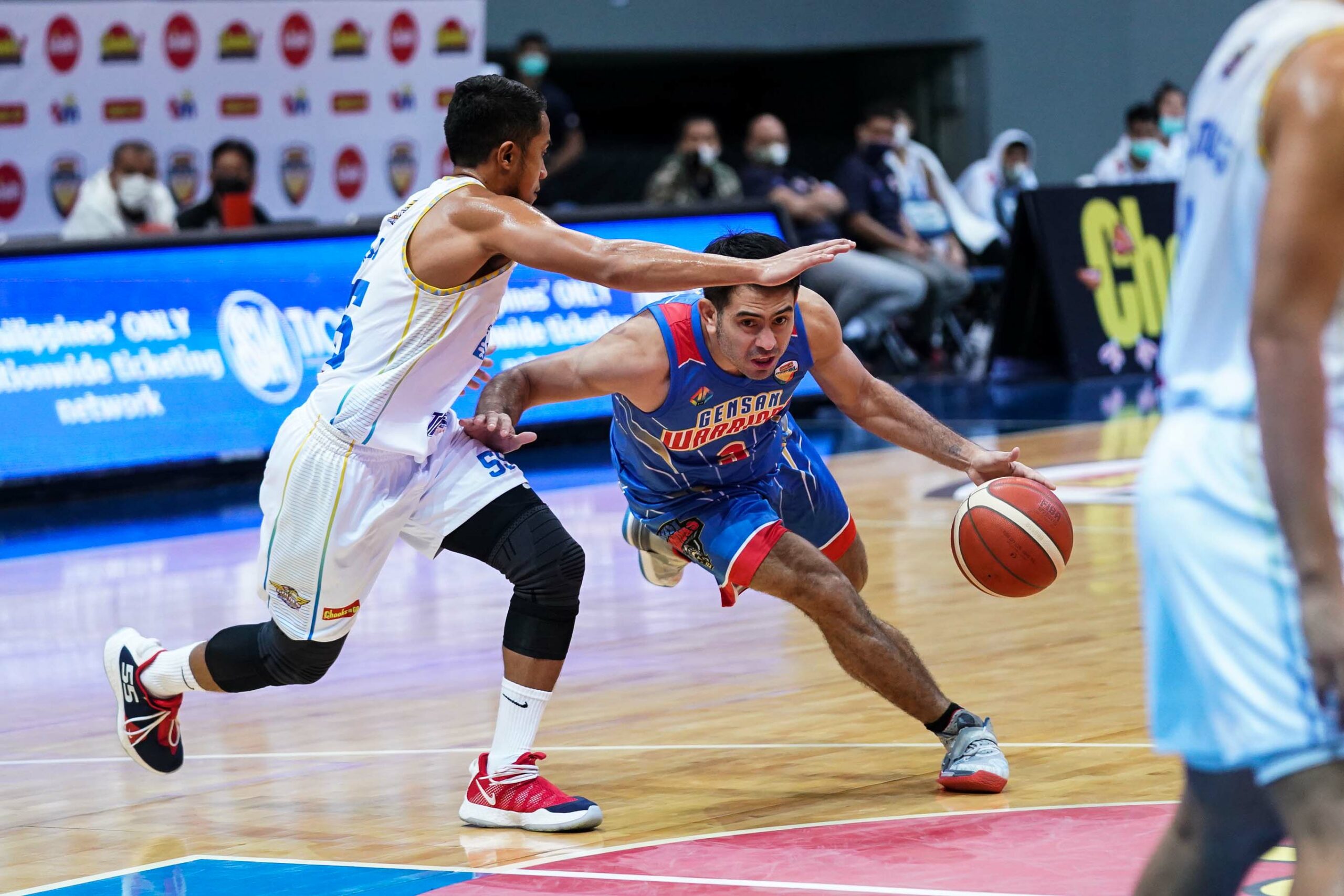 2021-Chooks-MPBL-Mindoro-vs-GenSan-Gerald-Anderson-scaled Gerald Anderson relishes representing hometown GenSan in MPBL Basketball MPBL News - philippine sports news