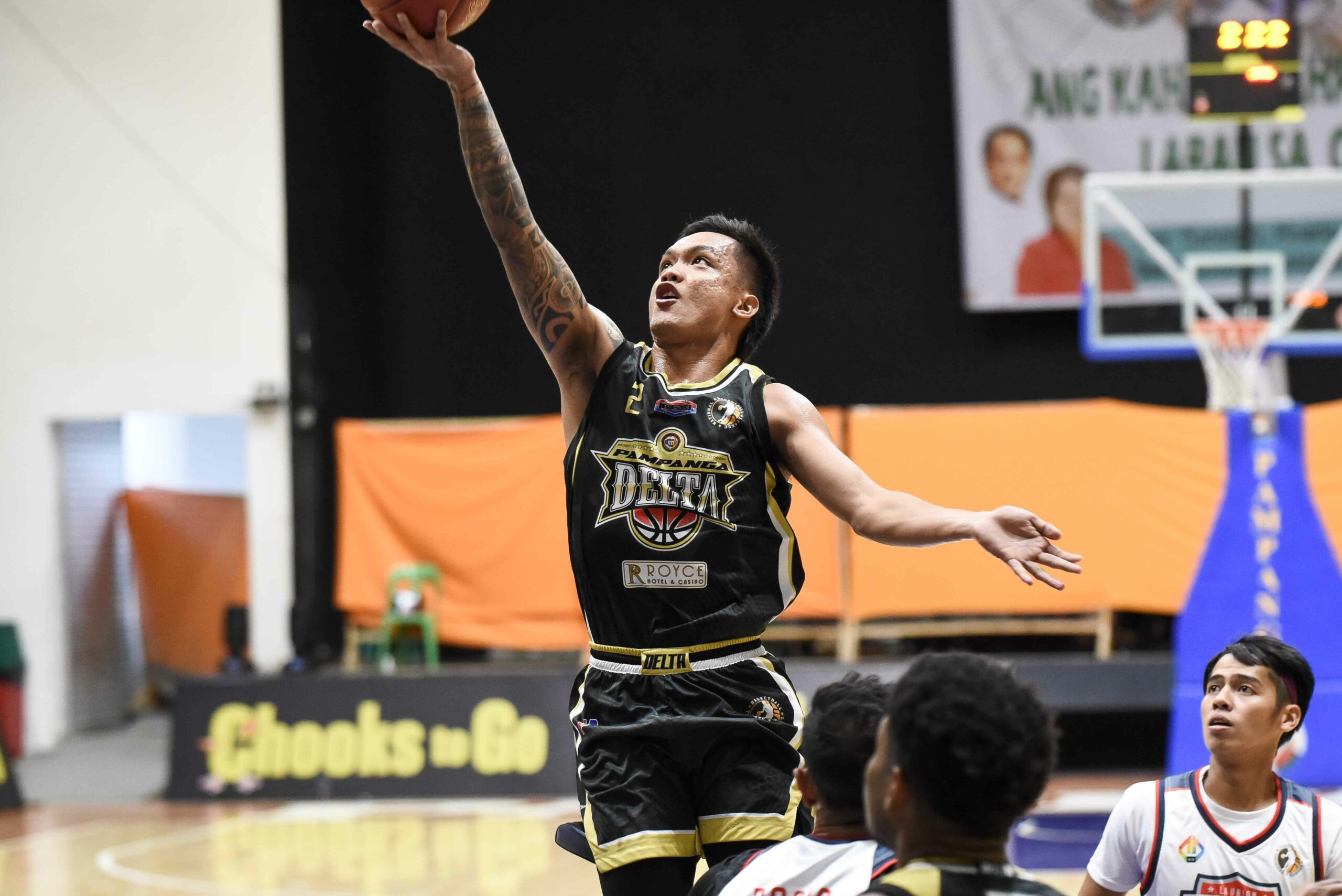 2021-Chooks-NBL-La-Union-vs-Pampanga-Florencio-Serrano-Pampanga-scaled Encho Serrano leaves PBA's Phoenix, set to sign with MPBL's Pampanga Basketball MPBL News PBA - philippine sports news
