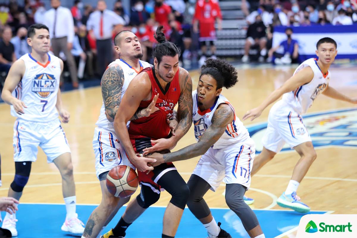 2021-22-PBA-Governors-Cup-semis-NLEX-vs-Ginebra-Christian-Standhardinger-1 Standhardinger proud of Ginebra's collective effort in addressing Japeth absence Basketball News PBA - philippine sports news