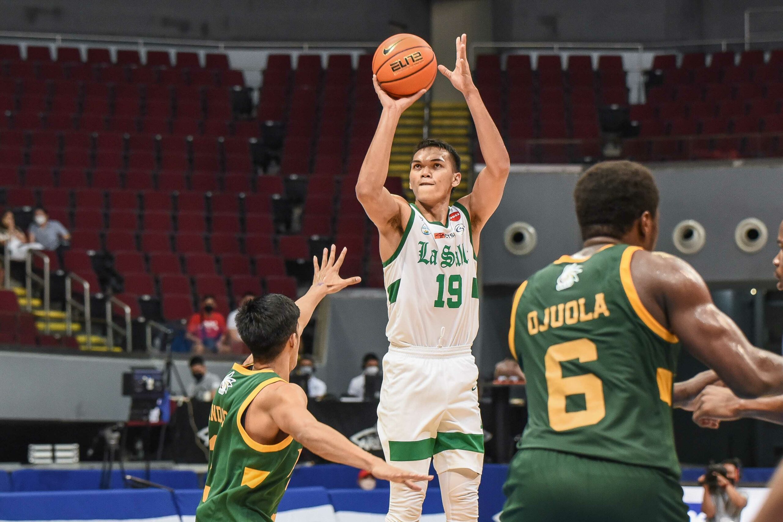 UAAP-84-Mens-Basketball-DLSU-vs-FEU-Justine-Baltazar-scaled RJ, Olsen glad to see FEU finally learn to close out games Basketball FEU News UAAP - philippine sports news