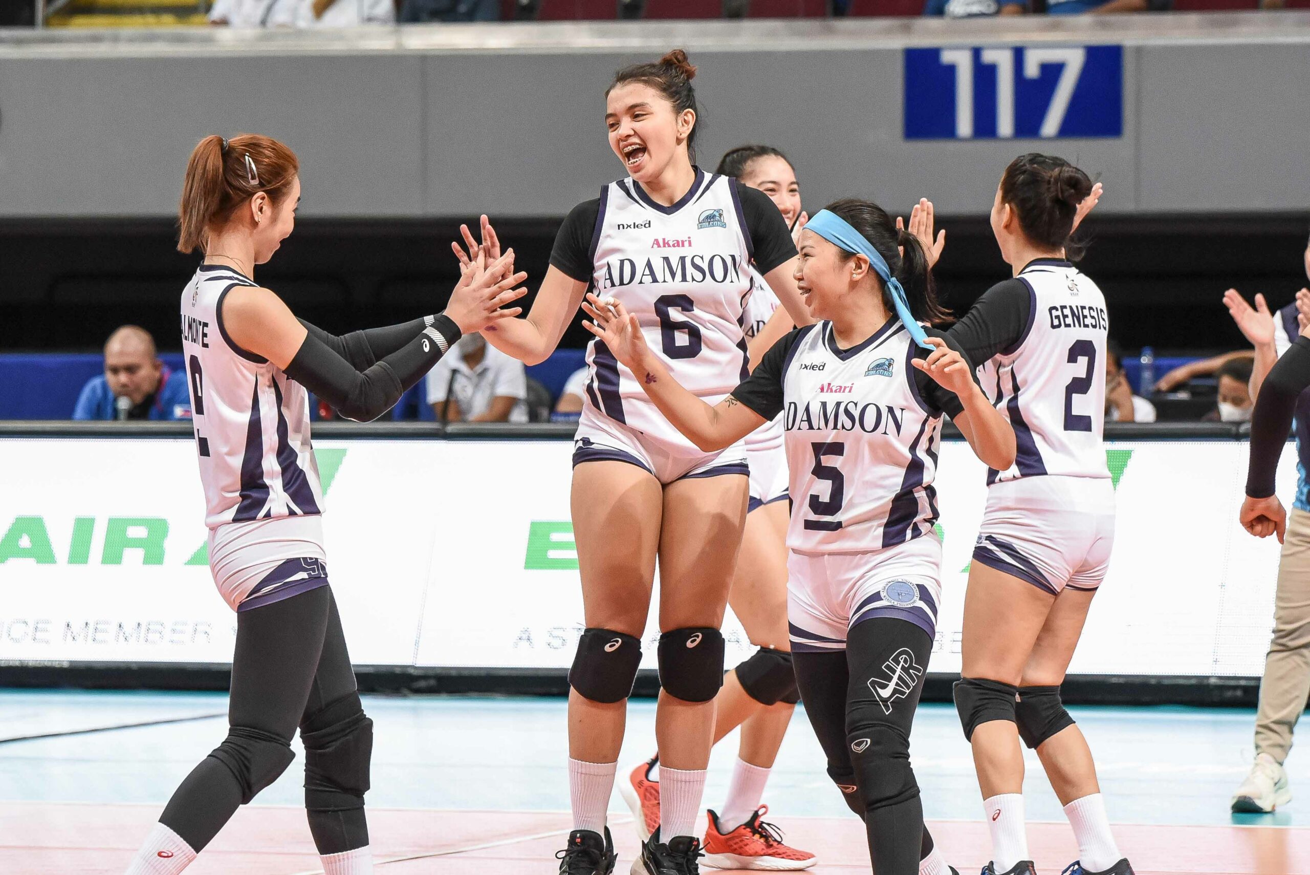 UAAP-84-Womens-Volleyball-AdU-vs-Ateneo-AdU-2-scaled Louie Romero brings back PVL headband vs Ateneo AdU News UAAP Volleyball - philippine sports news