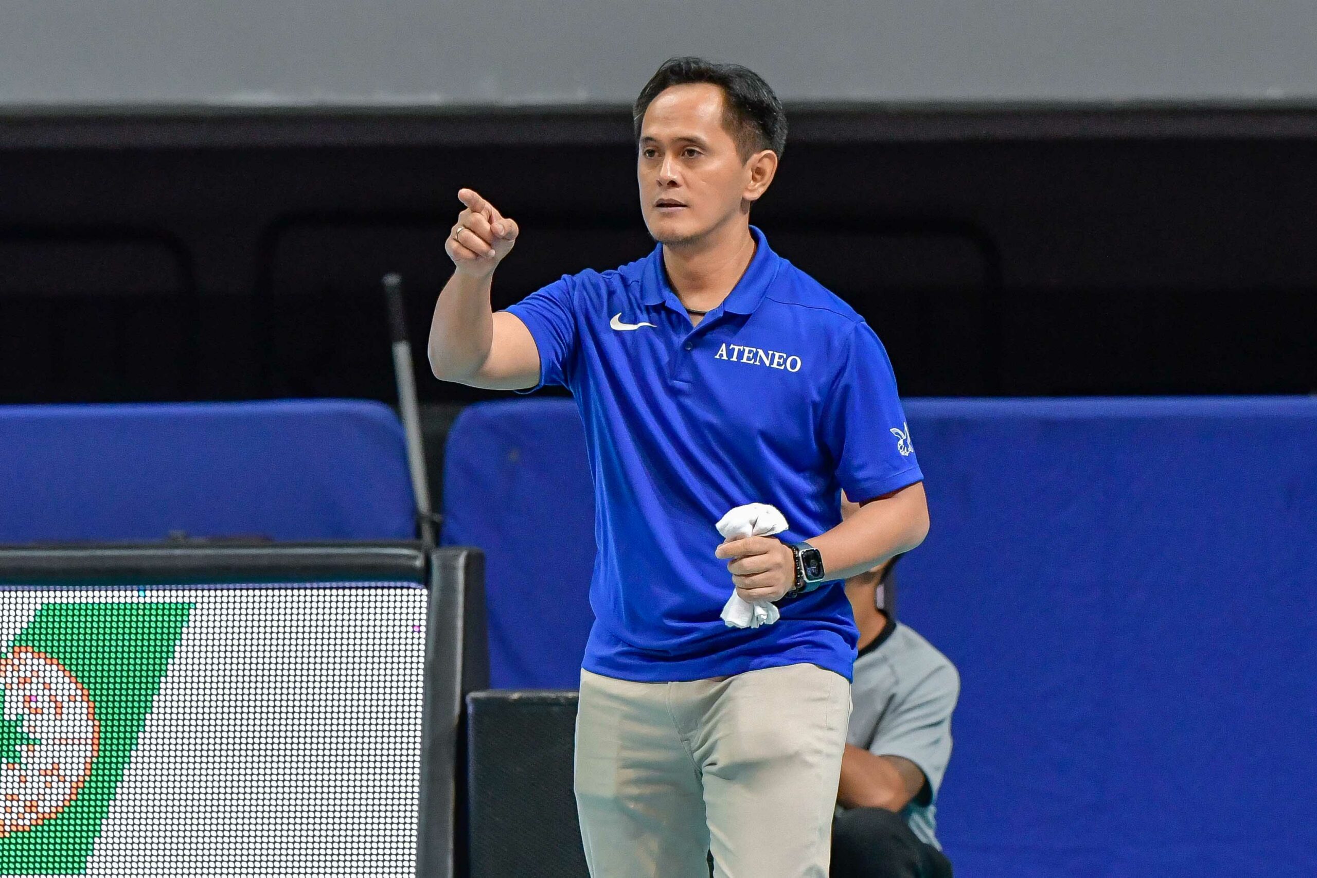 UAAP-84-Womens-Volleyball-Ateneo-vs-DLSU-Oliver-Almadro-scaled Dani Ravena, Almadro temper expectations for retooling Ateneo ADMU News UAAP Volleyball - philippine sports news