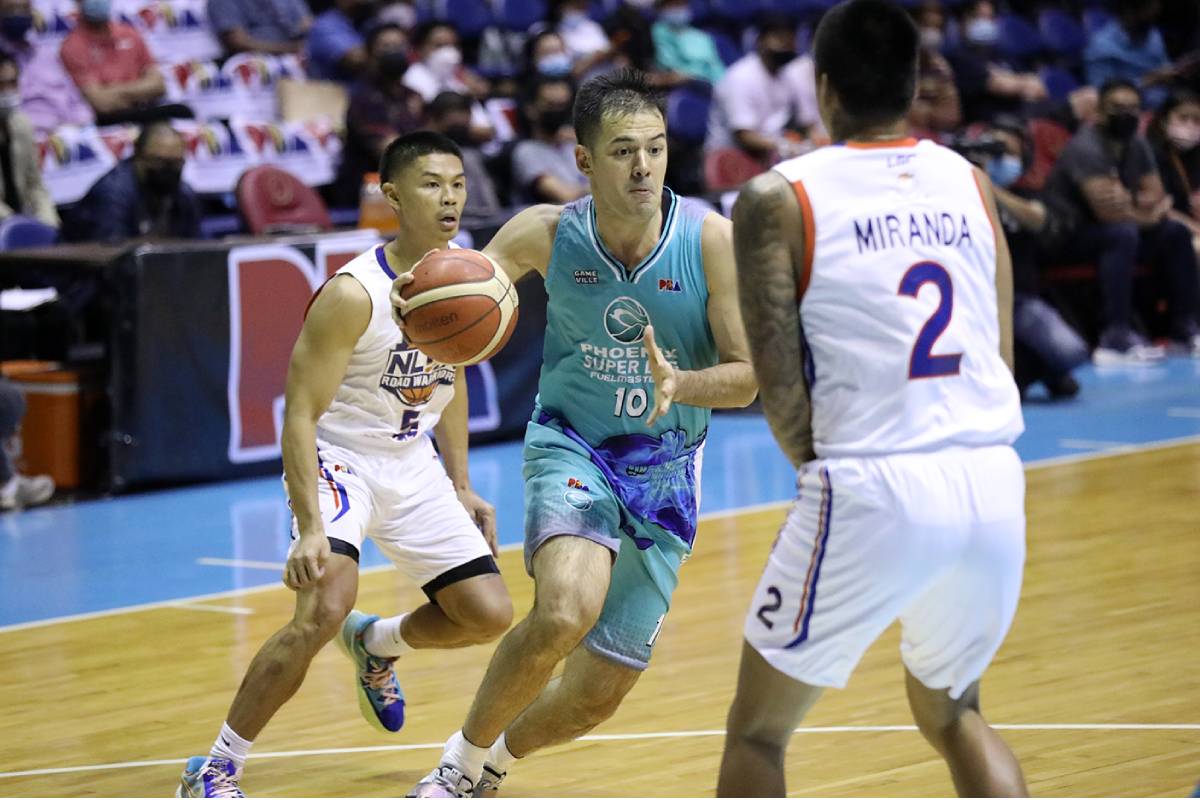 2022-PBA-Philippine-Cup-Phoenix-vs-NLEX-Sean-Anthony TNT set to get Justin Chua through three-team trade with Phoenix, NLEX Basketball News PBA - philippine sports news