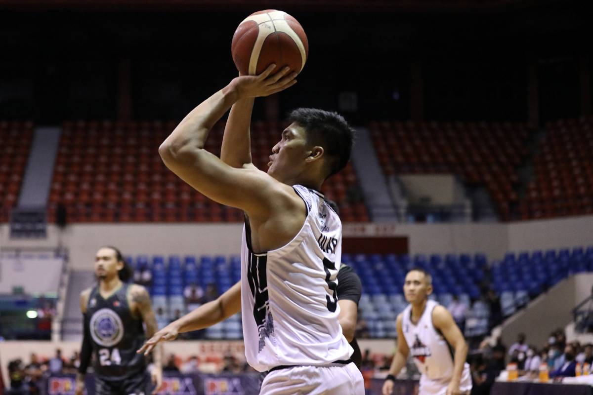 2022-PBA-Philippine-Cup-Terrafirma-vs-Blackwater-Ato-Ular-2-1 'Revelation' Ular says stints in MPBL, Filbasket prepared him for PBA Basketball News PBA - philippine sports news