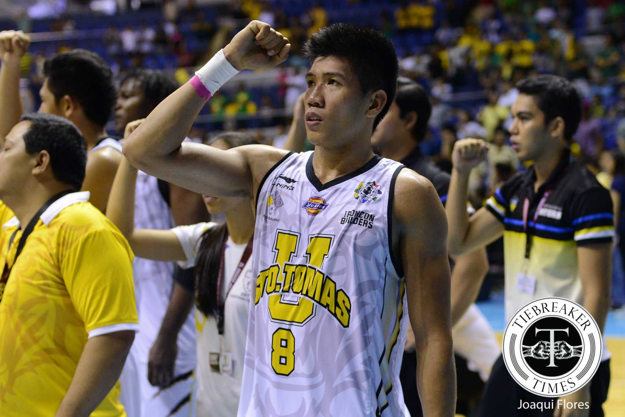 UAAP-78-UST-vs.-FEU-Daquioag-1706 With severity of injury, Cardel believes Daquioag will be out for rest of conference Basketball News PBA - philippine sports news
