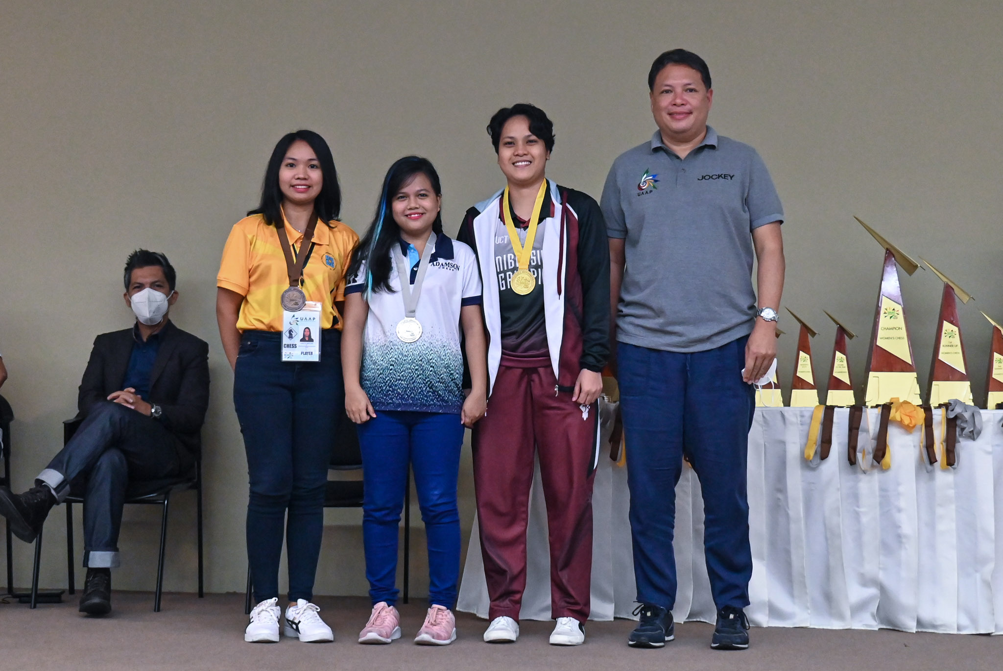 UAAP-S84-Chess-Awarding-Womens-Board-6-Medalists-Katherine-Bunao UAAP 84: Allaney Doroy hailed MVP, leads NU to breakthrough women's chess title ADMU AdU Chess DLSU FEU News NU UAAP UP UST - philippine sports news