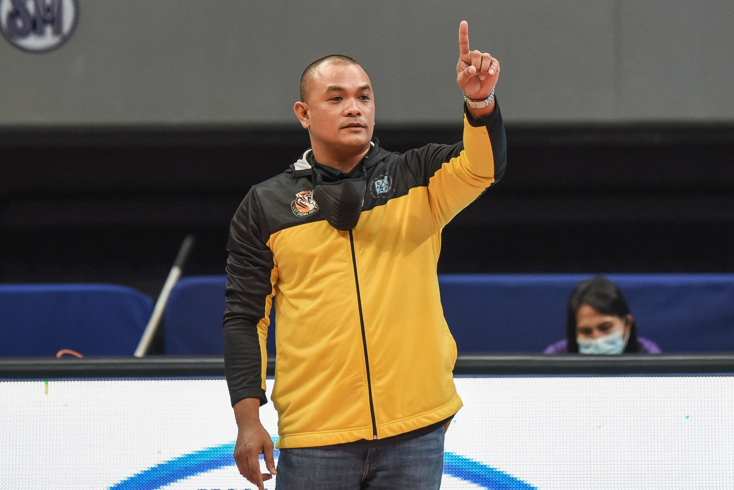 UAAP-Season-84-Womens-Volleyball-NU-vs-UST-Kungfu-Reyes-1-scaled Shaq Delos Santos returns as UST head coach News UAAP UST Volleyball - philippine sports news