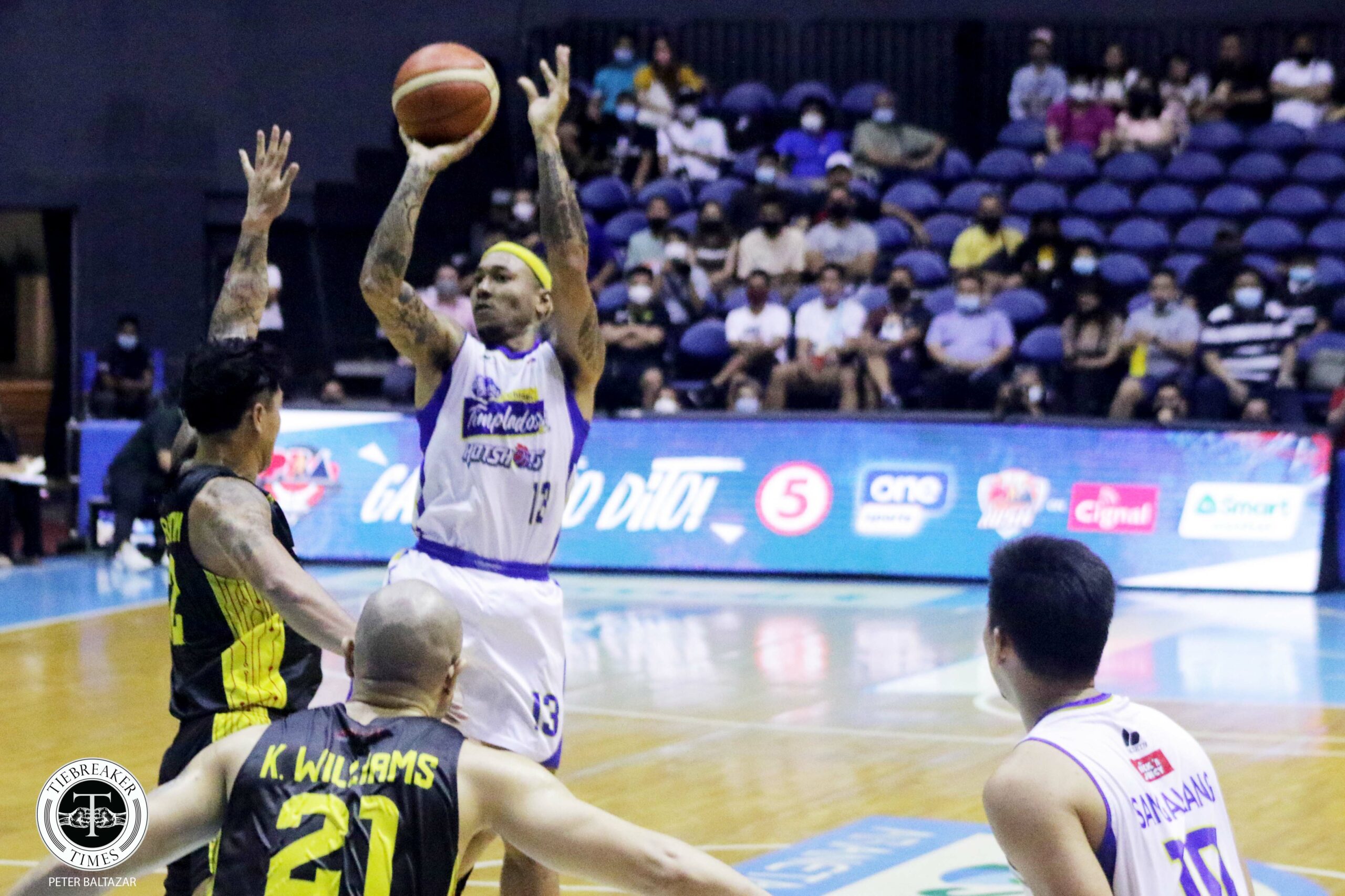 2022-PBA-Philippine-Cup-Semis-TNT-vs-Magnolia-Calvin-Abueva-scaled Victolero says tired legs got better of Magnolia in semis Basketball News PBA - philippine sports news