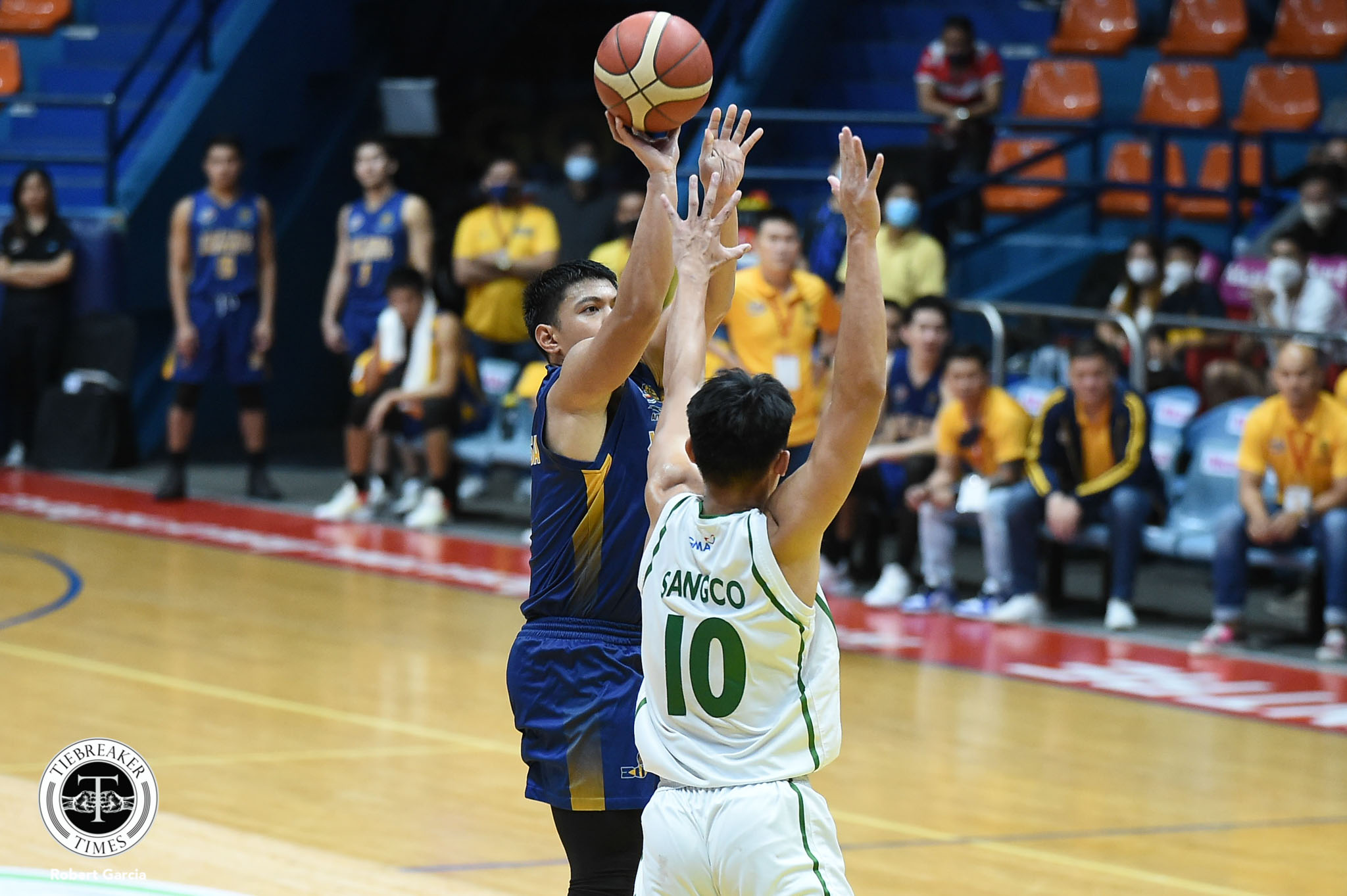 NCAA-98-CSB-vs-JRU-Ry-Dela-Rosa-2 Despite career game, Ry Dela Rosa admits long layoff affected JRU in return Basketball JRU NCAA News - philippine sports news