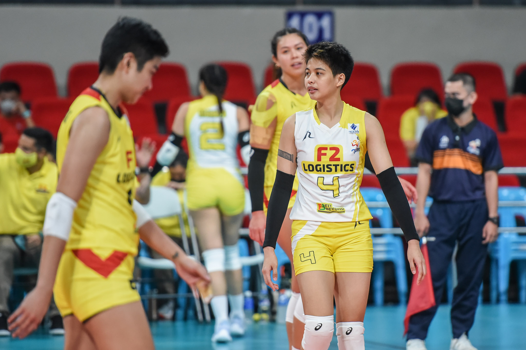 PVL-Reinforced-2022-F2-vs.-Chery-Ara-Galang-3937 Aby Marano bares huge adjustments after being named F2's pinch libero News PVL Volleyball - philippine sports news
