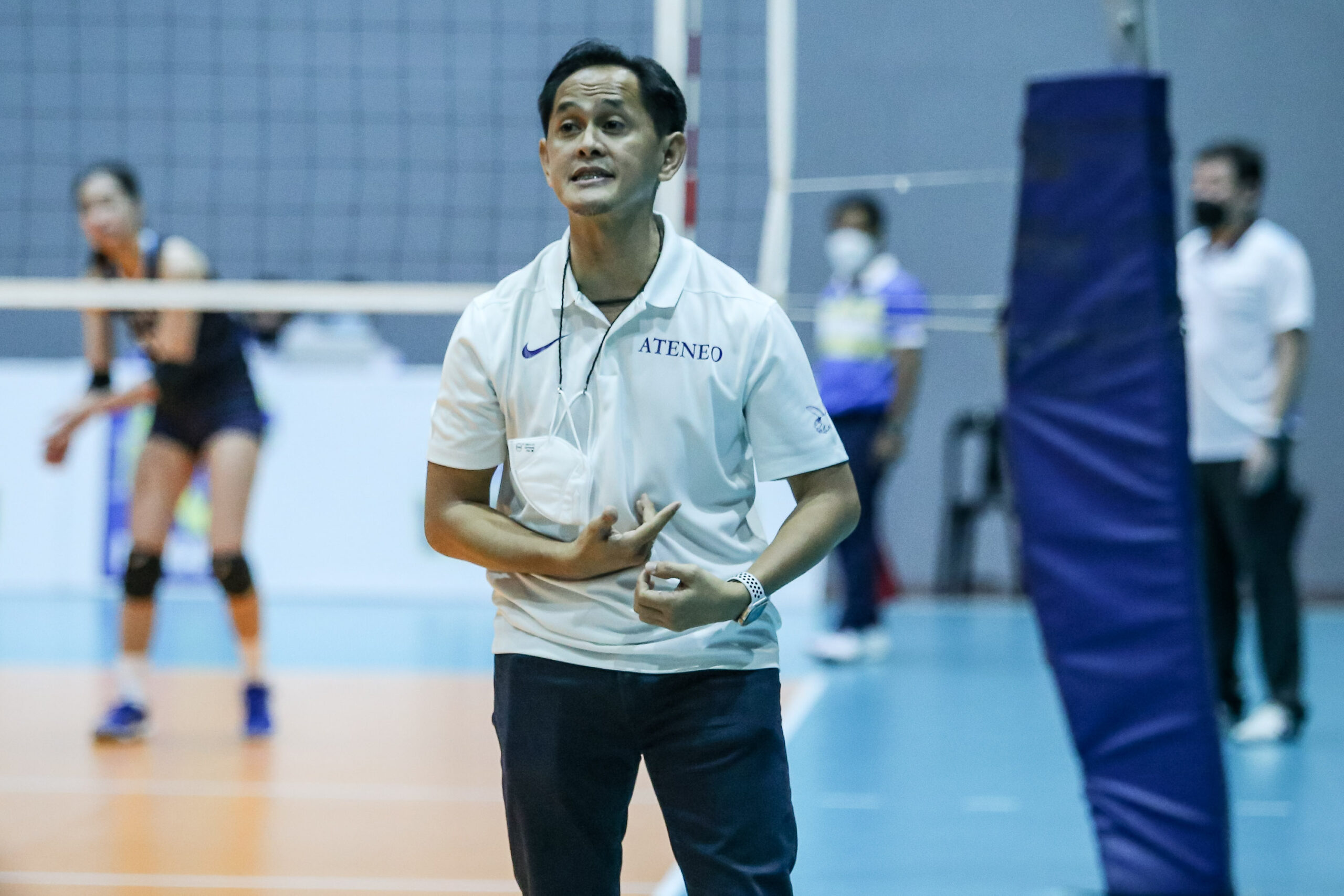 IMG_1002_V-League-womens-finals-ADMU-vs-ADU_Coach-Oliver-Almadro-scaled Oliver Almadro clears air on taking Petro Gazz job despite being Ateneo coach News PVL Volleyball - philippine sports news