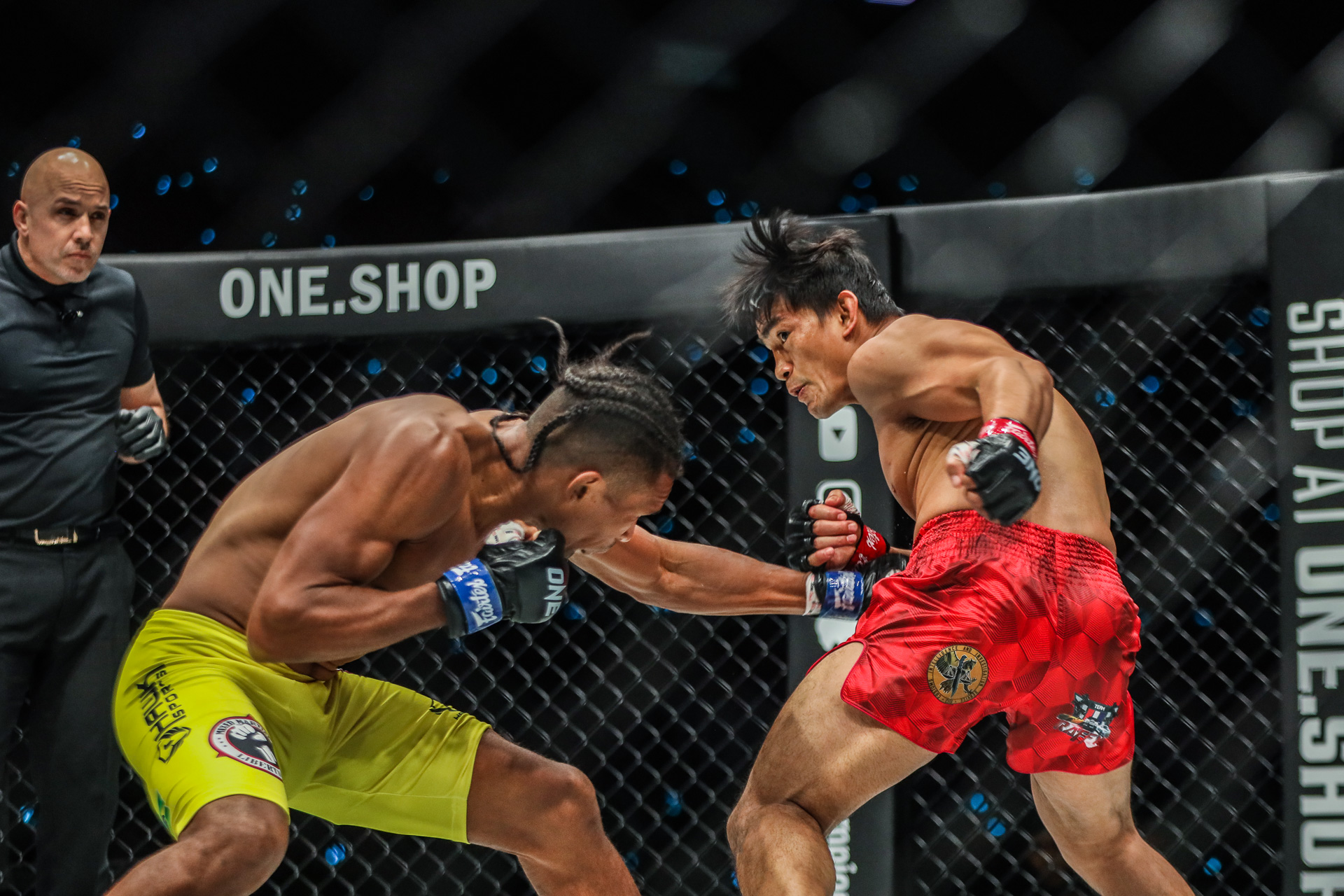 ONE-Fight-Night-5-Edson-Marques-def-Eduard-Folayang-2 Chatri hopes Folayang moves away from reckless style Mixed Martial Arts News ONE Championship - philippine sports news