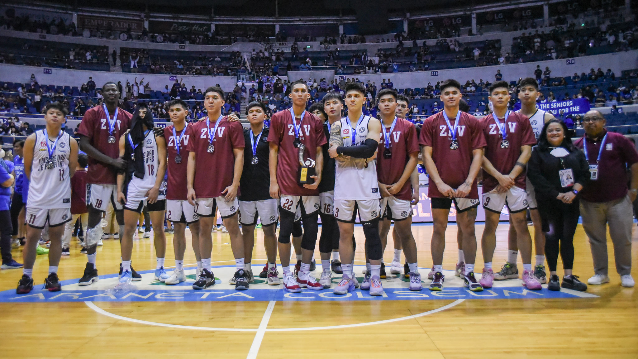 UAAP-85-MBB-Finals-G3-ADMU-vs.-UP-UP-2nd-place-1627 Zav Lucero relishes hearing Katipunan crowd for one last time Basketball News UAAP UP - philippine sports news