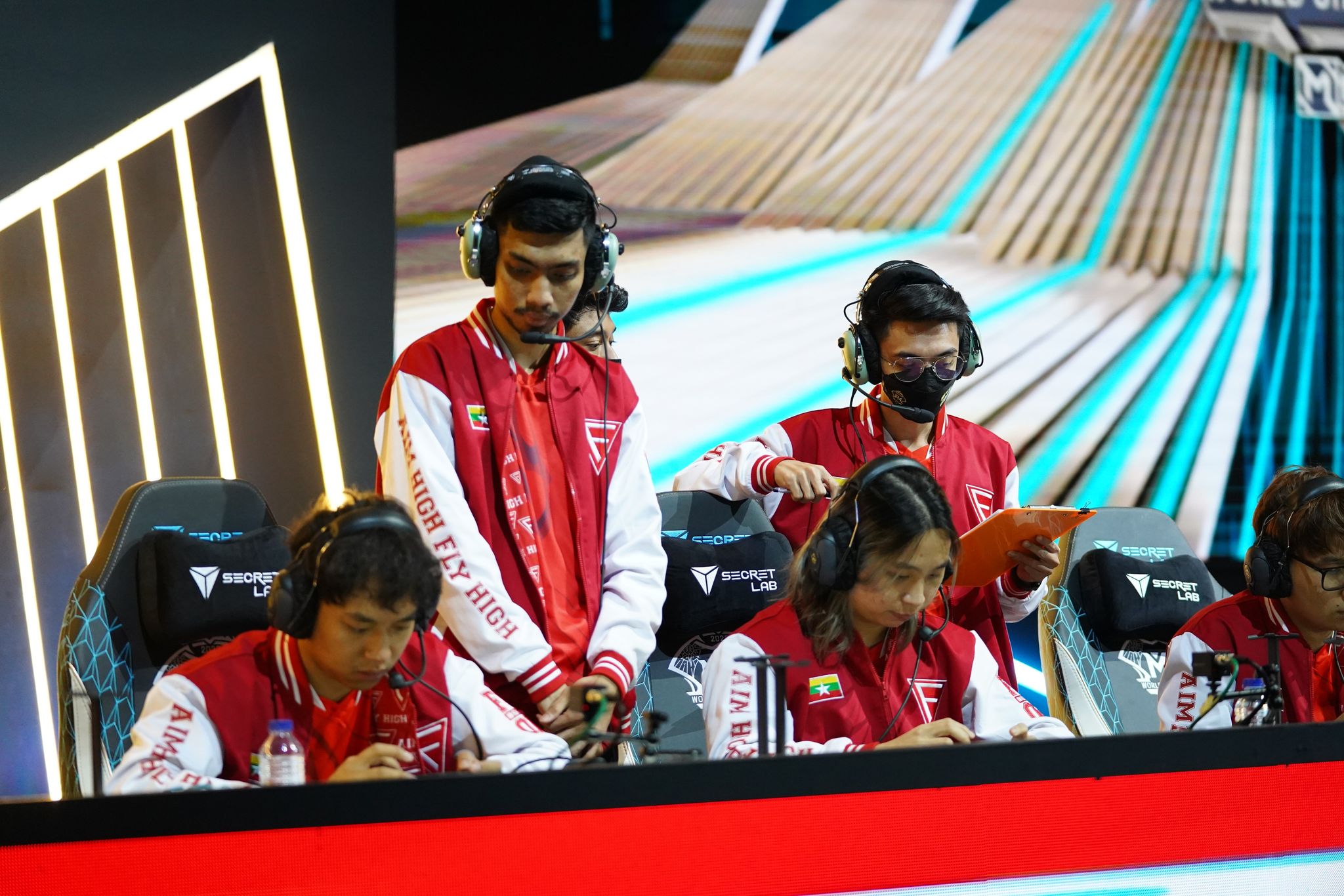 M4-Falcon-Dale-2 Mixed emotions for Arcadia after eliminating good pal Dale ESports Mobile Legends News - philippine sports news