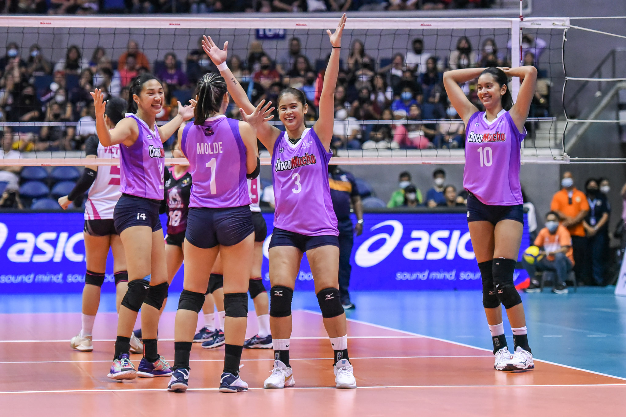 PVL-AFC-2023-Akari-vs.-Choco-Mucho-8039 Alinsunurin relishes debut win: 'Kinikilabutan pa rin ako' News PVL Volleyball - philippine sports news