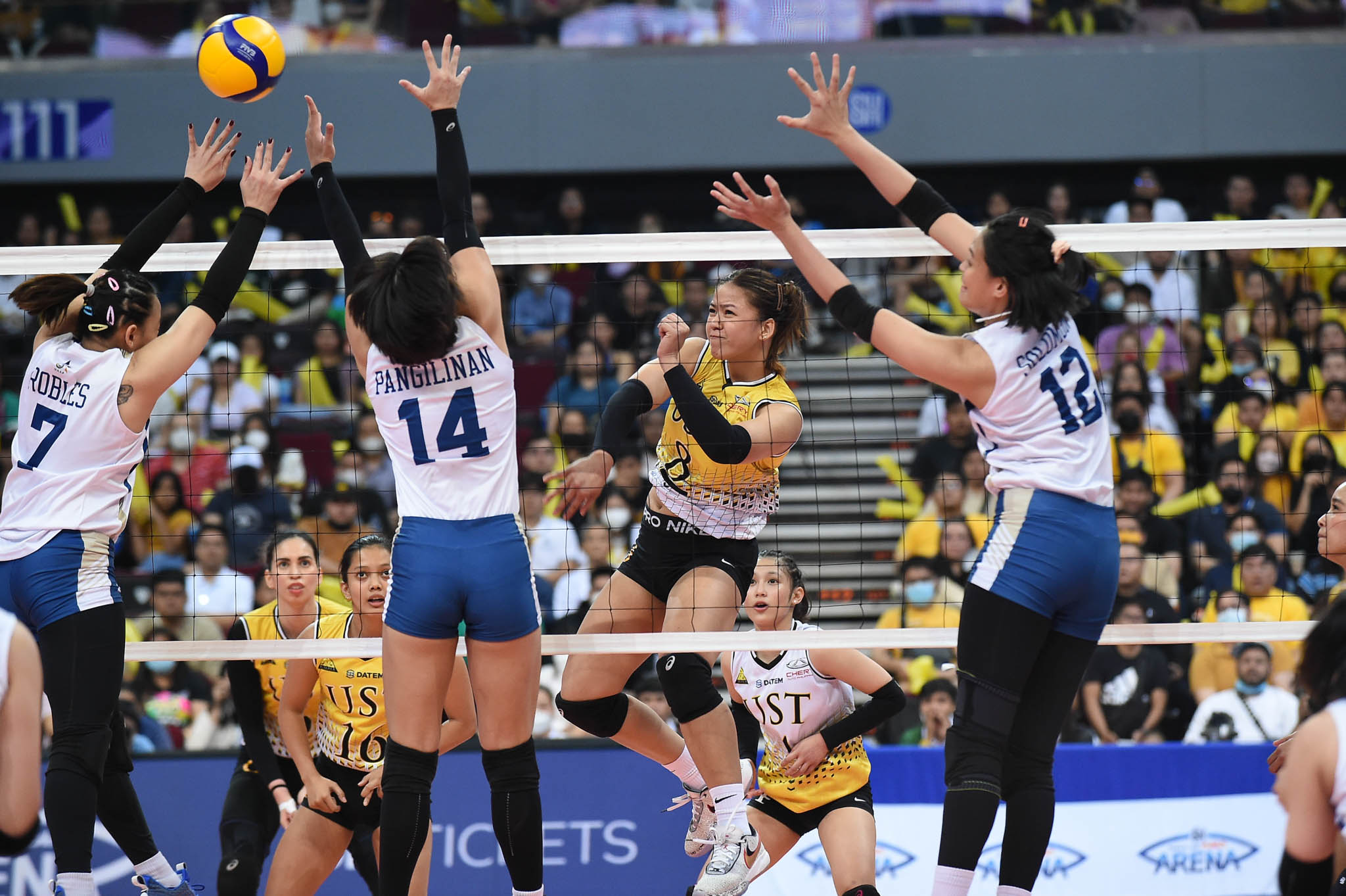UAAP-85-WVB-NU-vs-UST-Laure-3 Eya Laure believes beating DLSU is possible News UAAP UST Volleyball - philippine sports news