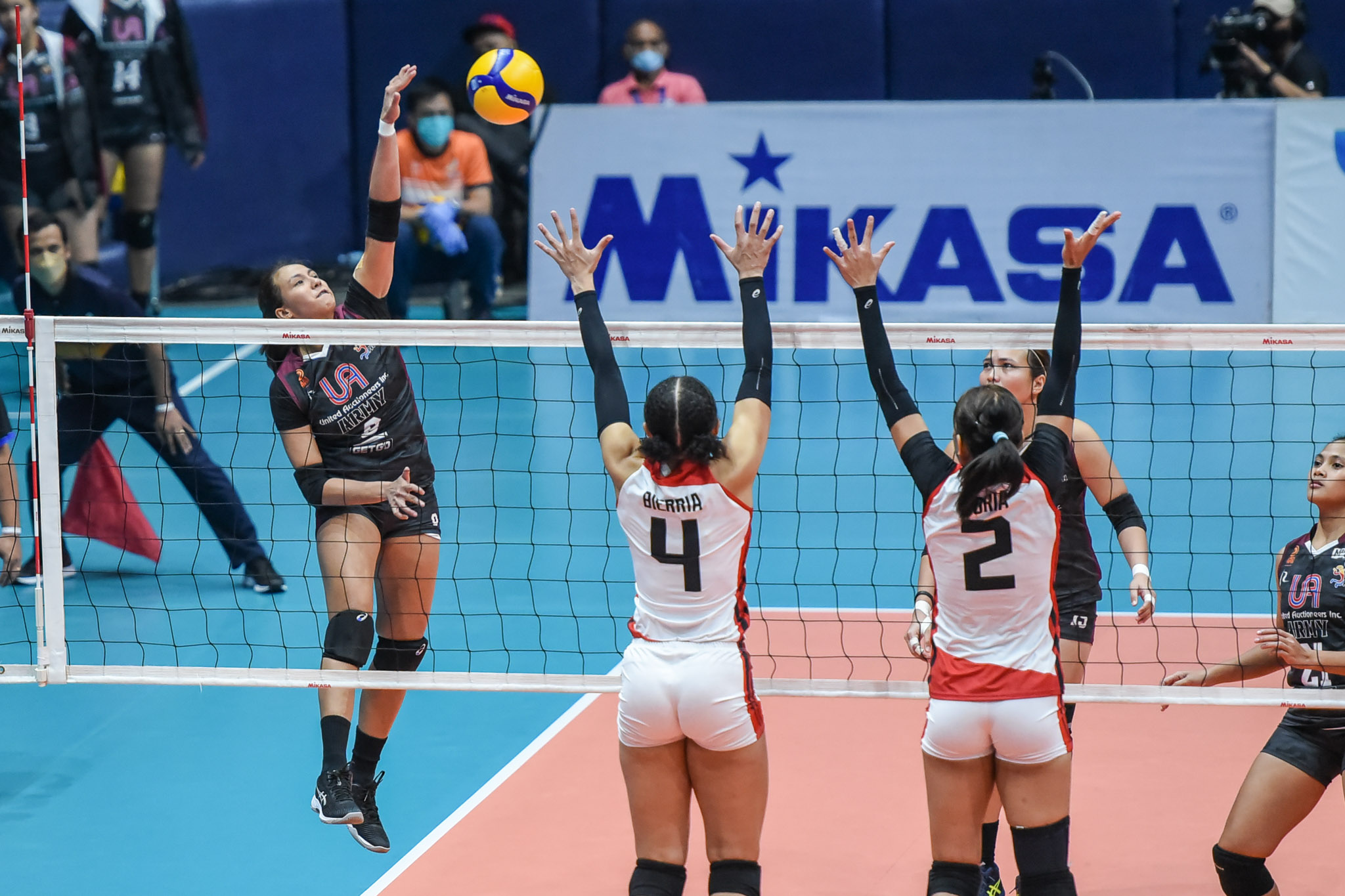 PVL-Reinforced-2022-Cignal-vs.-Army-Jovelyn-Gonzaga-8387 Gonzaga excited to fight alongside Daquis, Molina once more News PVL Volleyball - philippine sports news
