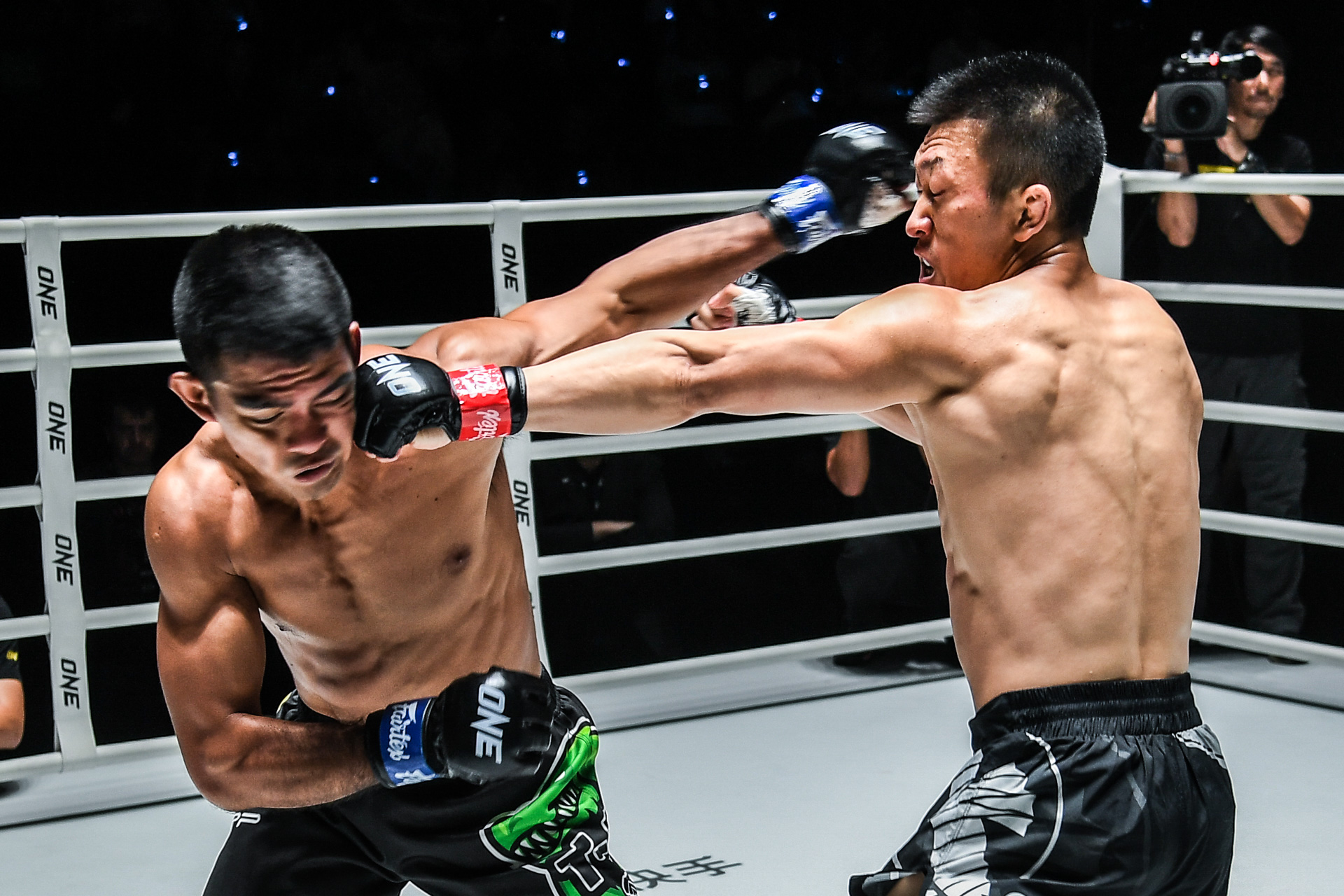 ONE-Friday-Fights-19-Chen-Rui-def-Drex-Zamboanga ONE: Chen Rui ends Drex Zamboanga’s win streak Mixed Martial Arts News ONE Championship - philippine sports news