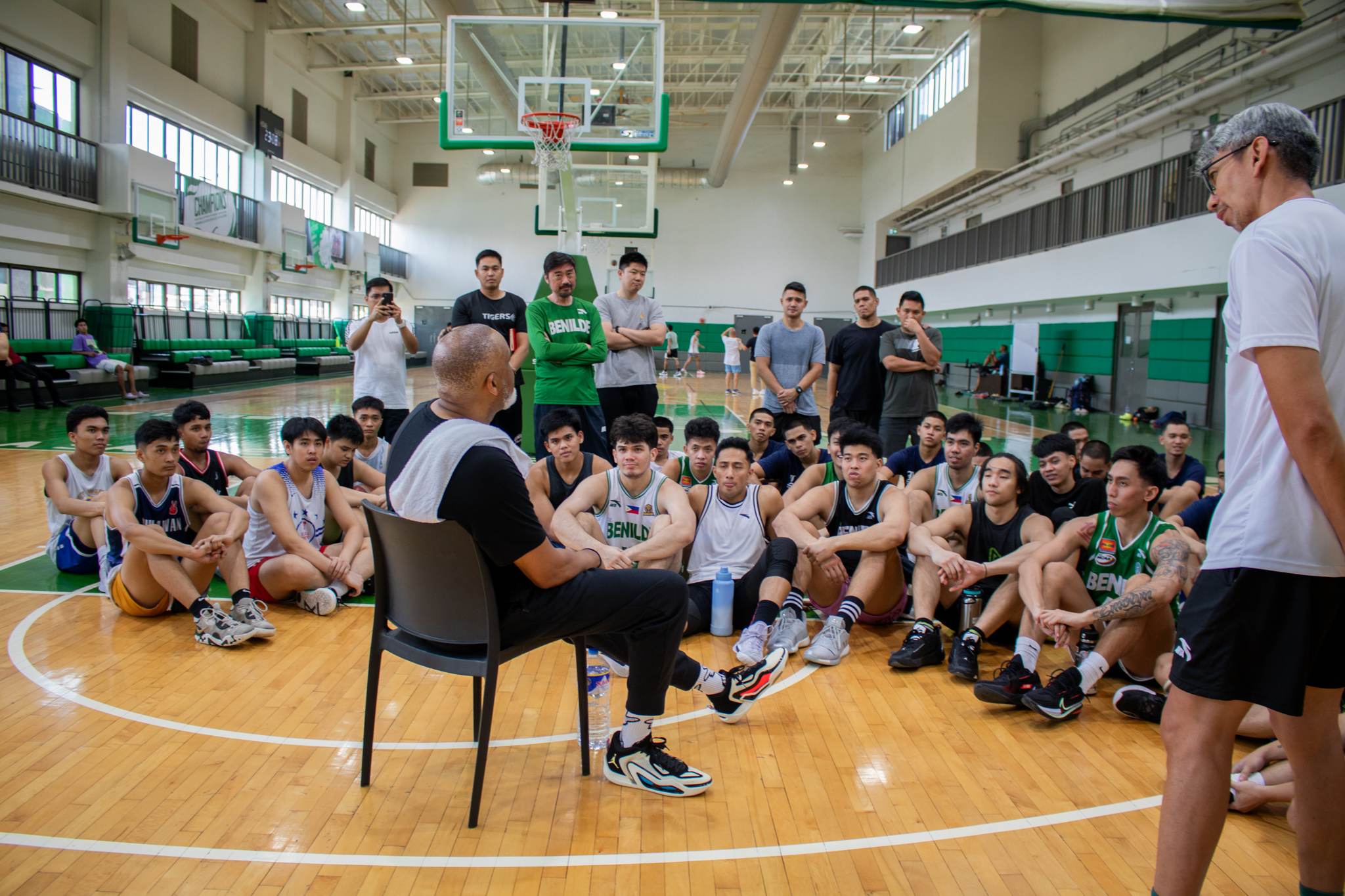 Phil-Handy-CSB-x-CSJL-3 Benilde Blazers, Letran Squires relish 'class' given by Phil Handy Basketball CSB CSJL NCAA News - philippine sports news