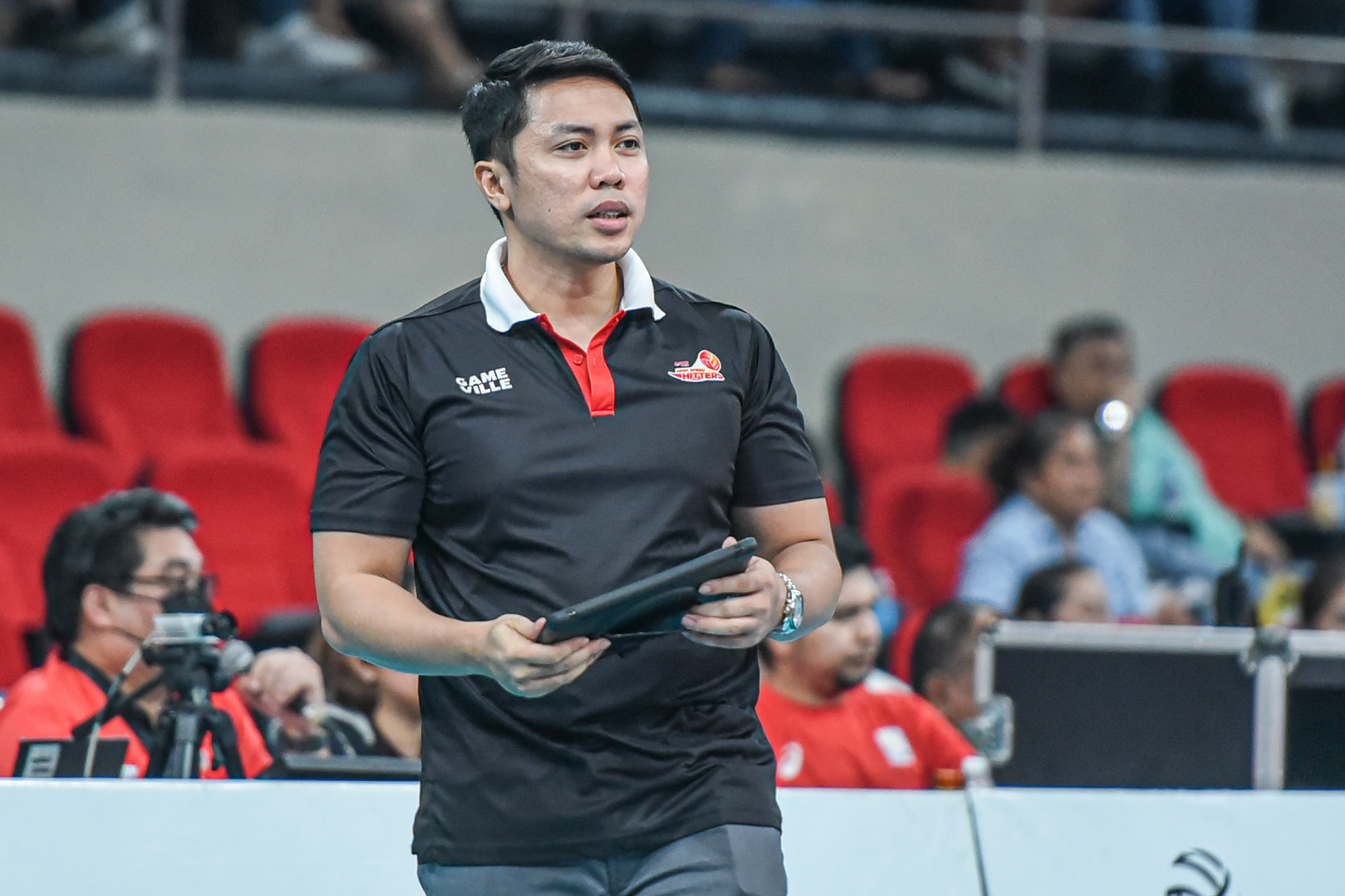 PVL-Invitational-PLDT-vs.-Cignal-Rald-Ricafort-1211 Ricafort allays fears on Mendrez injury: 'Minor lang naman' News PVL Volleyball - philippine sports news