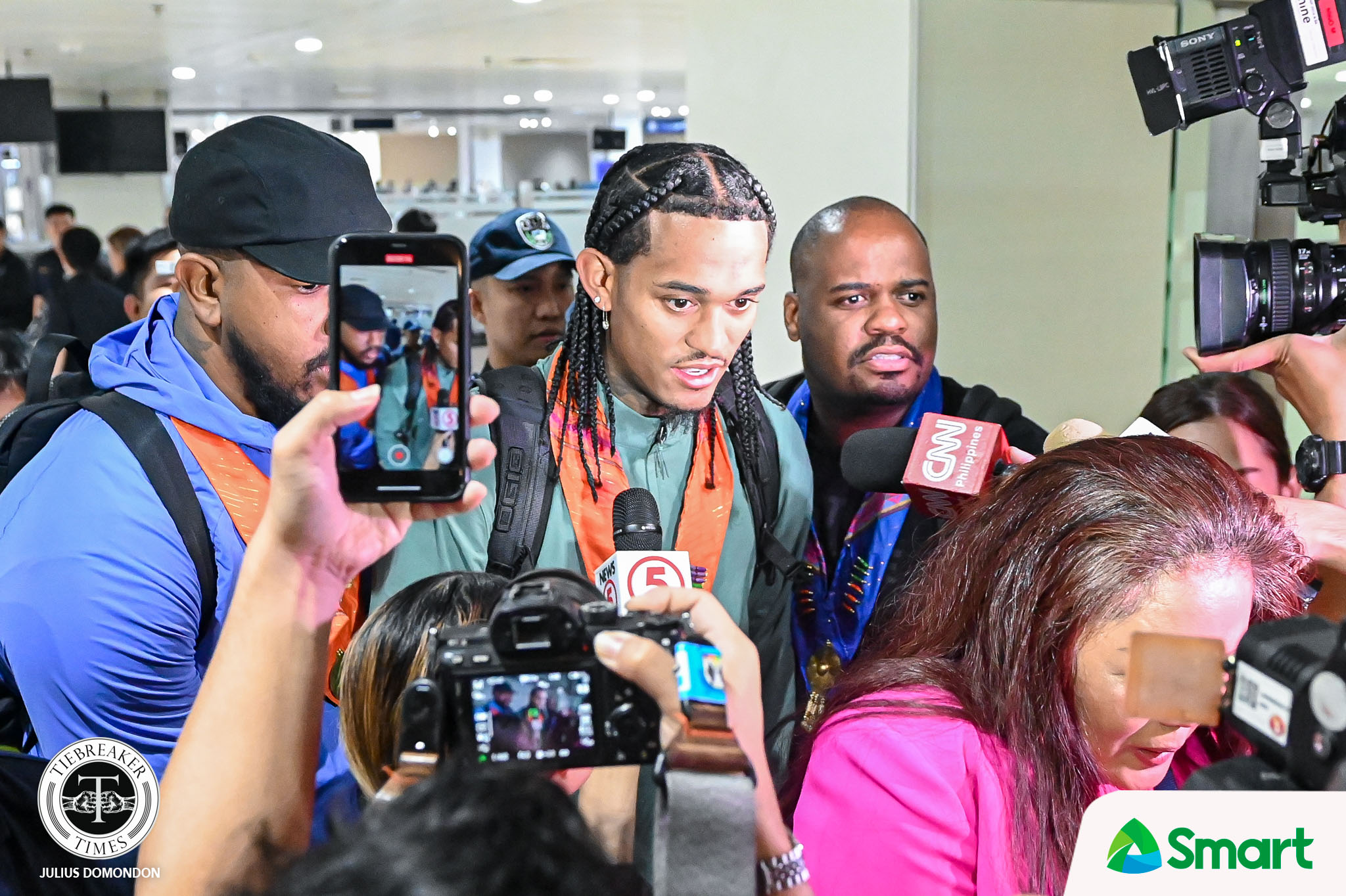 2023-FIBA-WC-Gilas-Jordan-Clarkson-arrival-4 Jordan Clarkson finally arrives 2023 FIBA World Cup Basketball Gilas Pilipinas News - philippine sports news