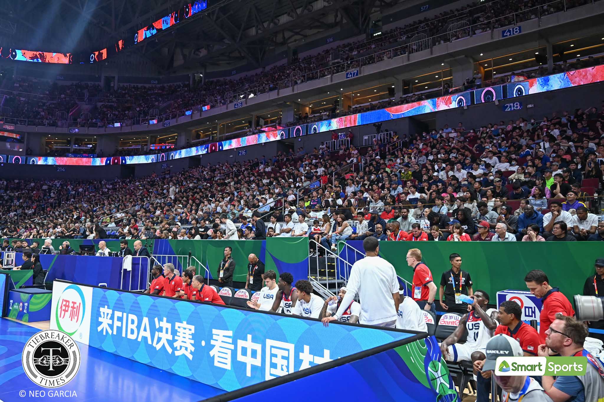 FIBA-WC-2023-USA-vs.-NZL-Crowd Austin Reaves basks in Pinoy love as Lakers fandom shines bright in FIBA WC 2023 FIBA World Cup Basketball News - philippine sports news