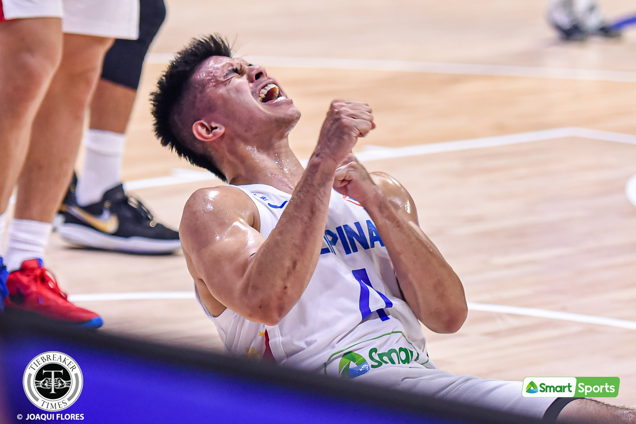 FIBA-WC-PHI-vs.-ITA-Kiefer-Ravena-0356 Kiefer, Abando to continue fighting alongside Chot 2023 FIBA World Cup Basketball Gilas Pilipinas News - philippine sports news