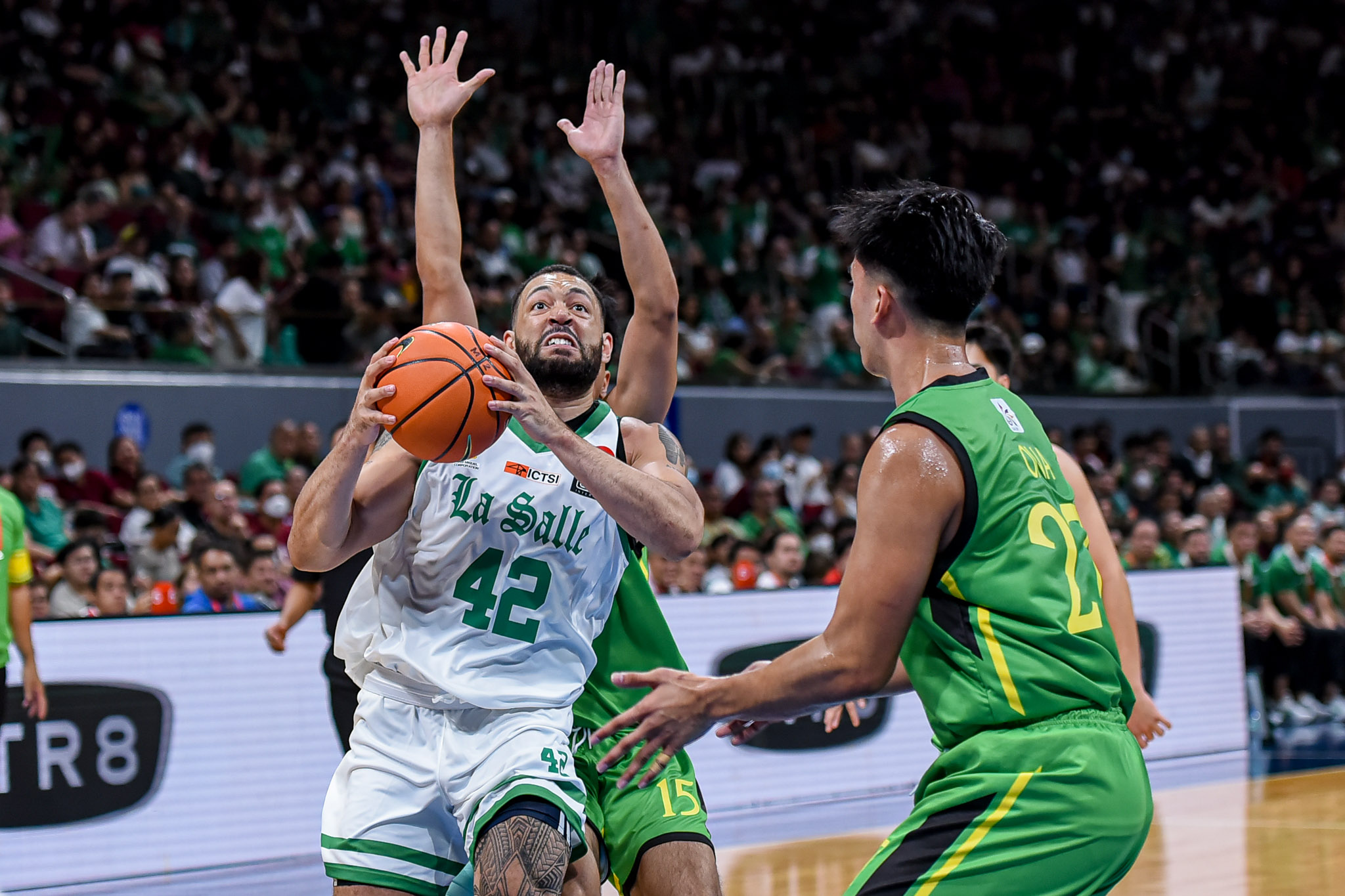 UAAP-86-MBB-DLSU-vs.-FEU-Ben-Phillips-2852 Ben, Mike Phillips glad to see bro Isaiah get feet wet in UAAP Basketball DLSU News UAAP - philippine sports news