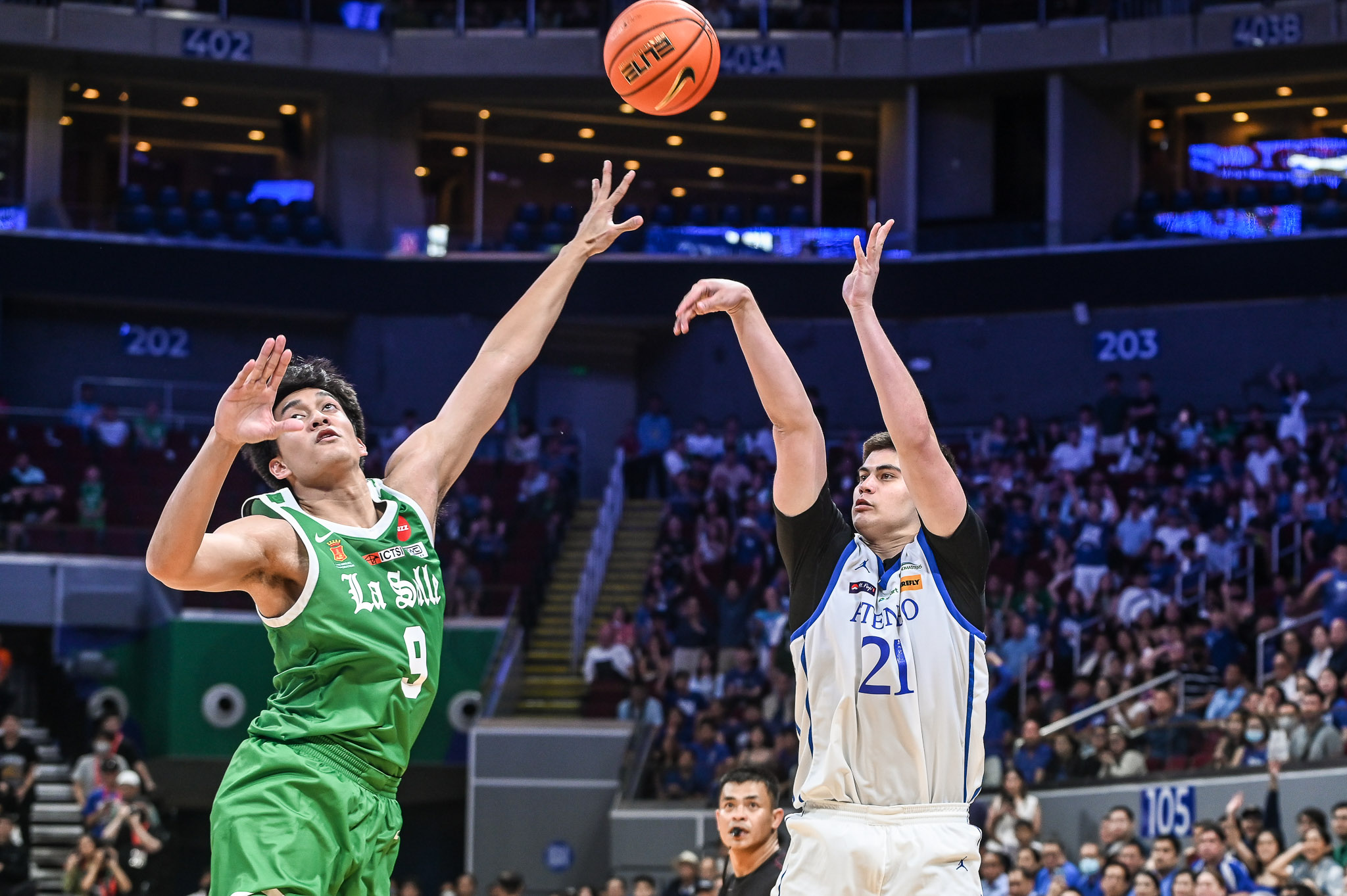 UAAP-86-MBB-Mason-Amos-7558 Mason Amos finds redemption in crucial moments of Ateneo-La Salle game ADMU Basketball News UAAP - philippine sports news