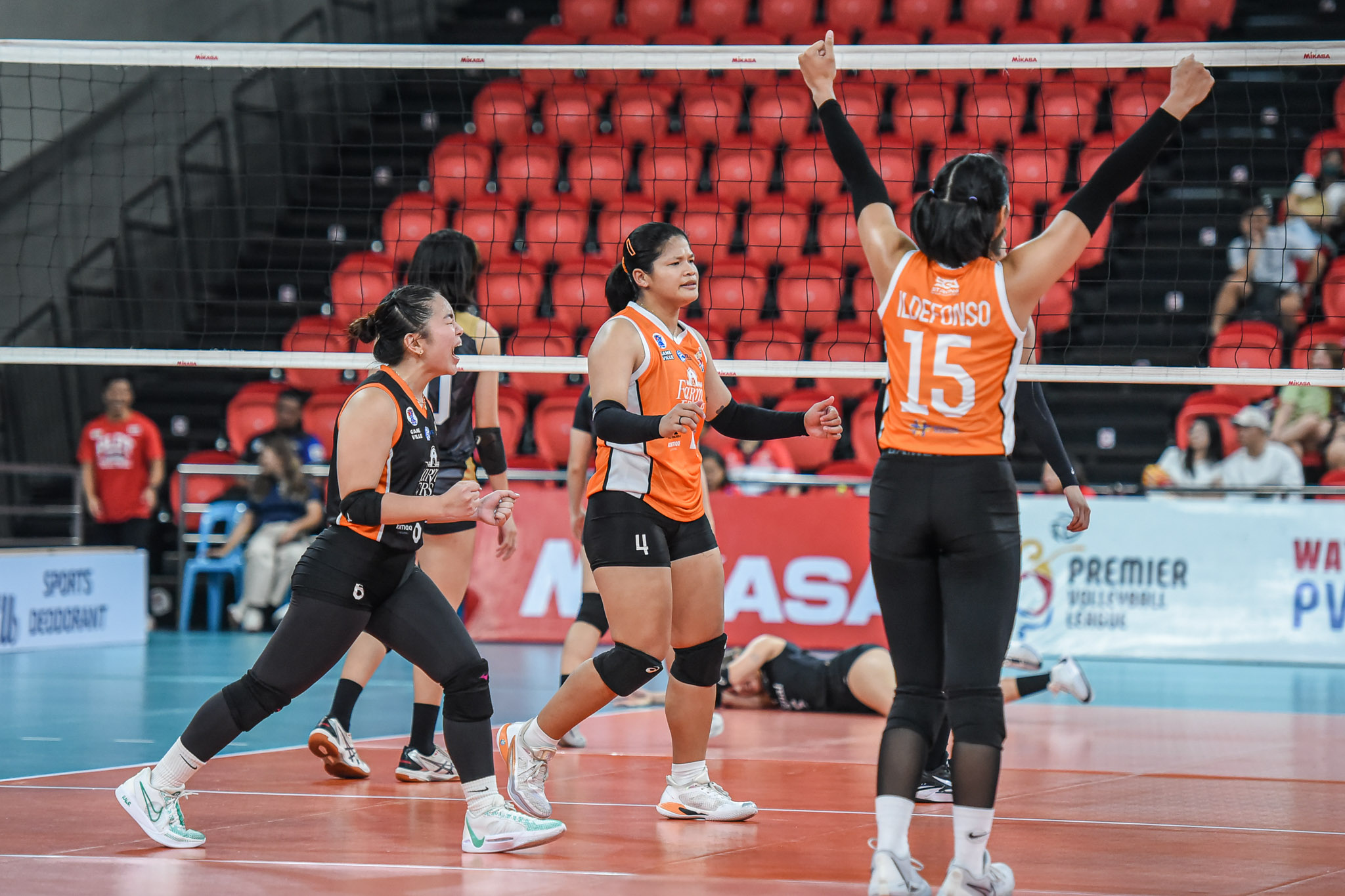 PVL-AFC-Cignal-vs.-Farm-Fresh-Kate-Santiago-7054 'Young and aggressive' Foxies earn praise from Ces Molina News PVL Volleyball - philippine sports news