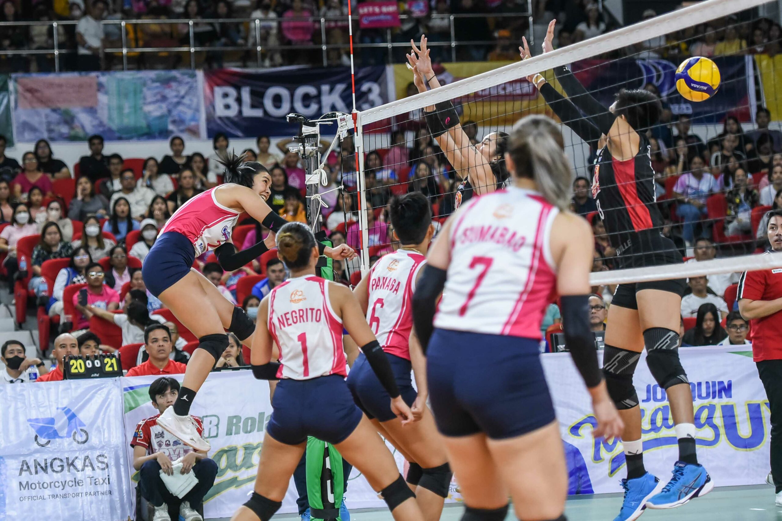 PVL-On-Tour-CDO-PLDT-vs.-Creamline-Alyssa-Valdez-5150-scaled PVL: Alyssa Valdez rebounds as Creamline rips PLDT, goes 7-0 News PVL Volleyball - philippine sports news
