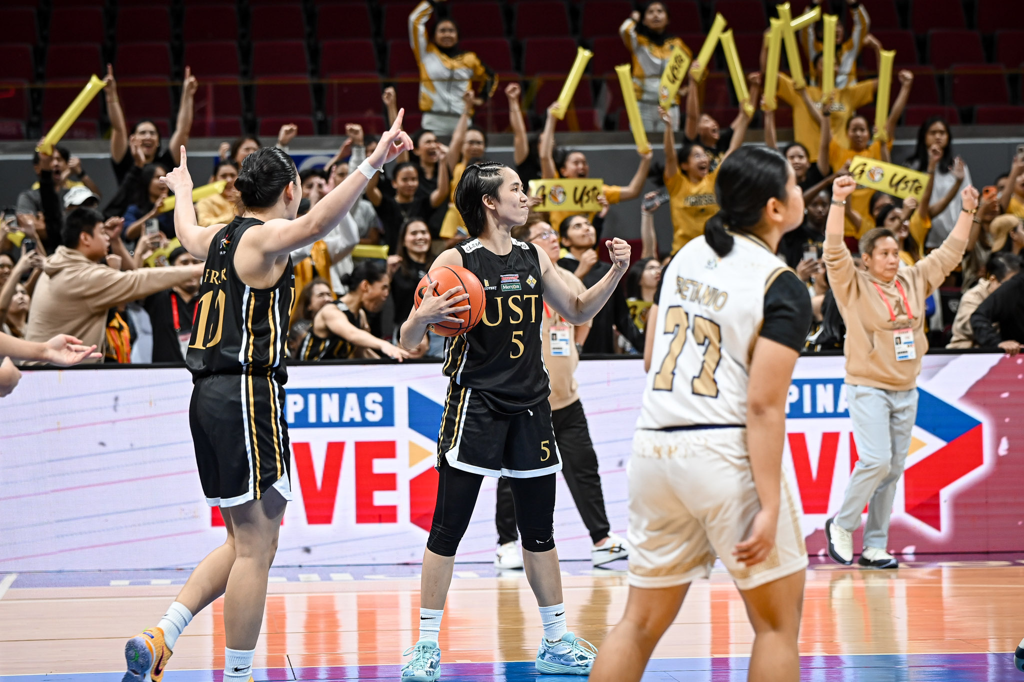 UAAP86-WBB-NU-vs-UST-UST-6813 OT loss to NU gave UST added motivation in Finals, says Kent Pastrana Basketball News UAAP UST - philippine sports news