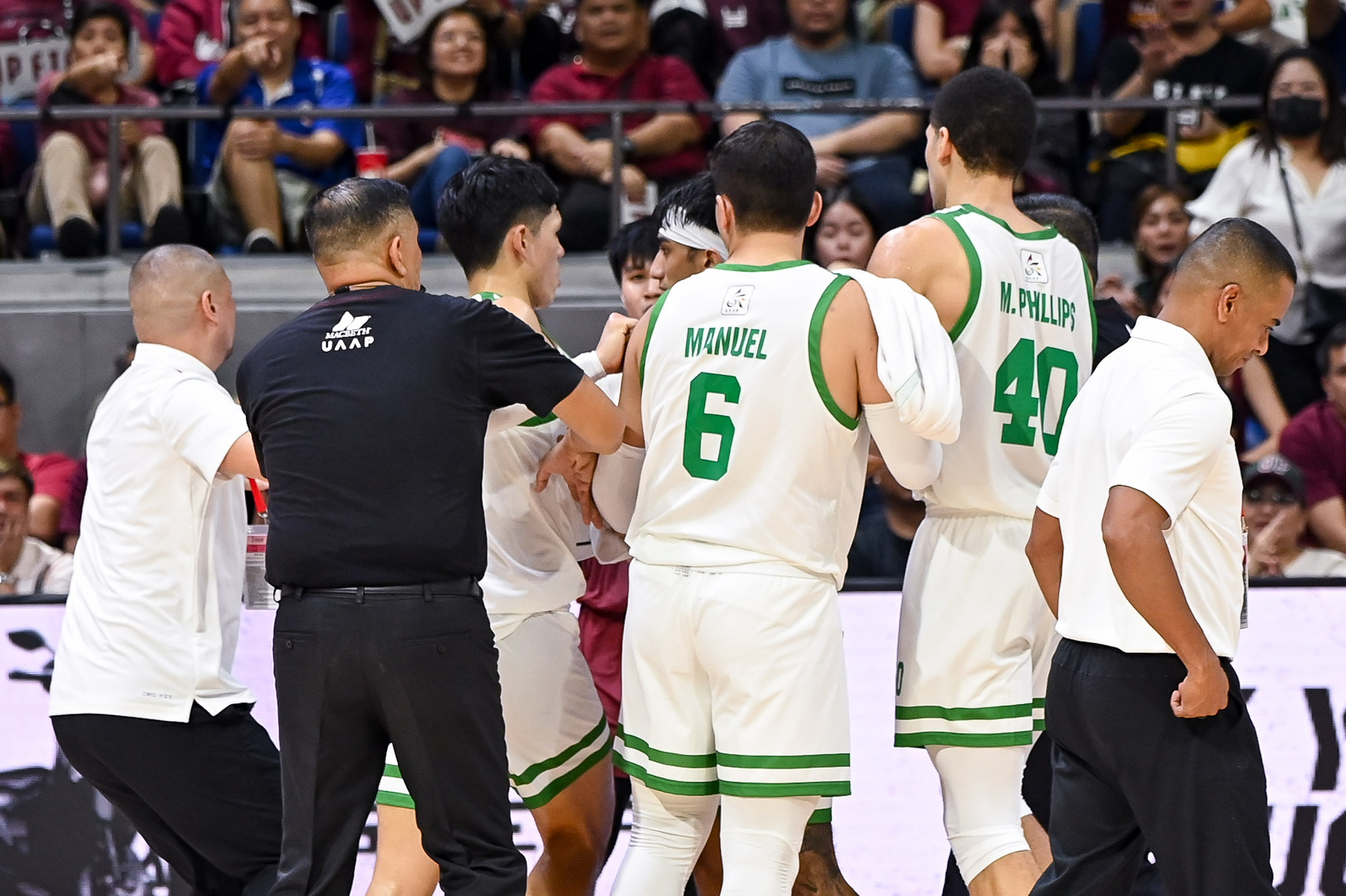 UAAP86-MBB-JOAQUI-MANUEL-0836 Joaqui Manuel proves in Game 2 that he always has his brothers' backs Basketball DLSU News UAAP - philippine sports news