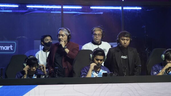 Members of RSG Philippines during MPL Philippines Season 13